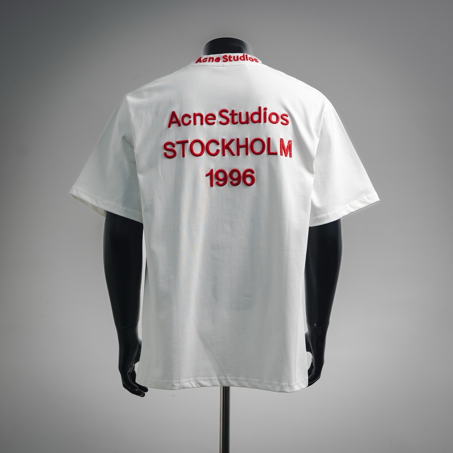 Acen letter embroidered t-shirt