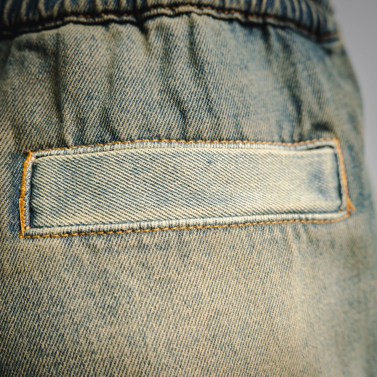 Ami embroidered jeans