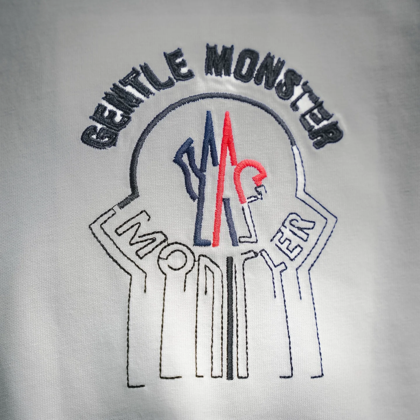 Mon embroidered t-shirt