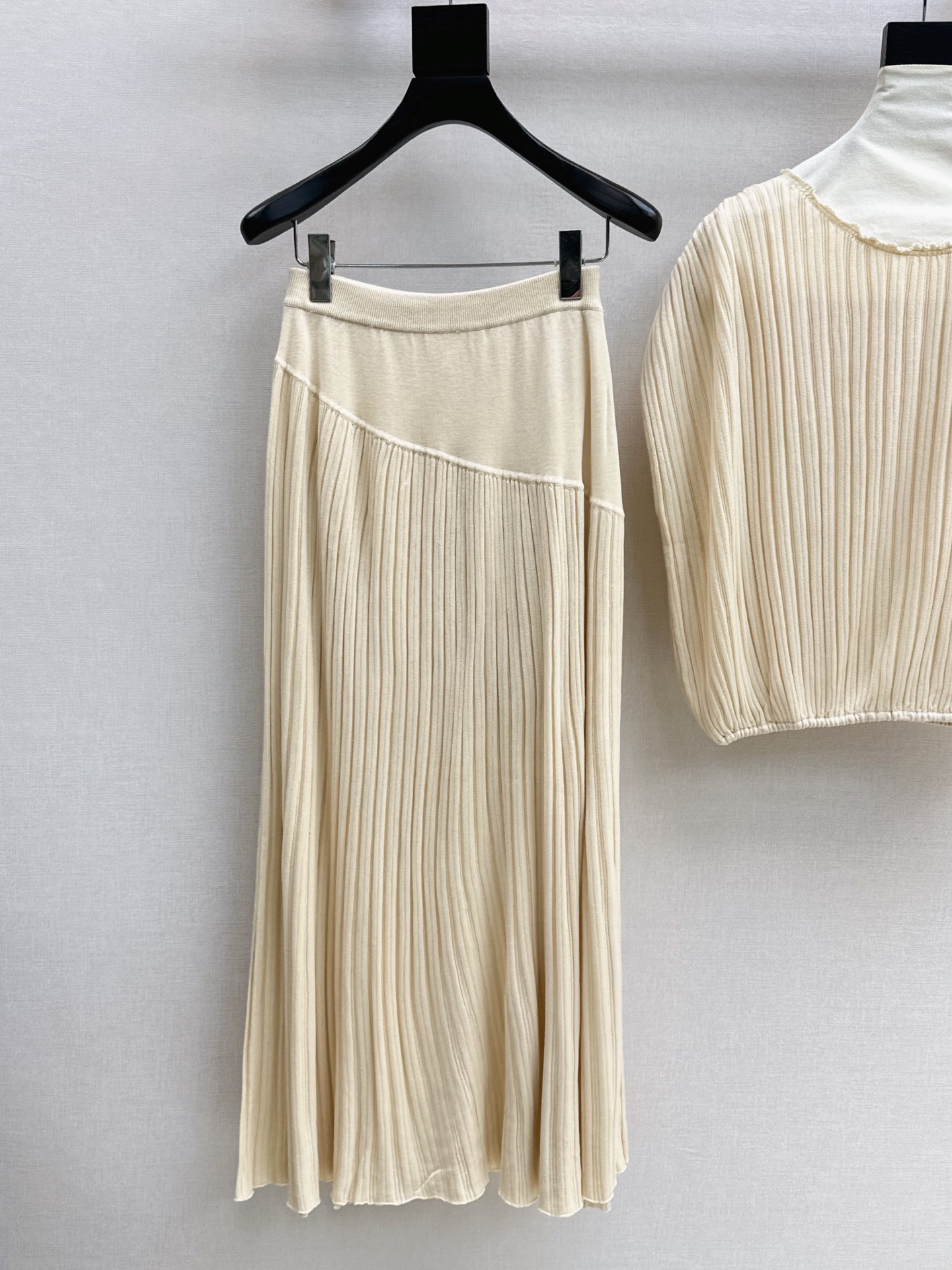 Brun 26ss knit cape knitwear skirt sets