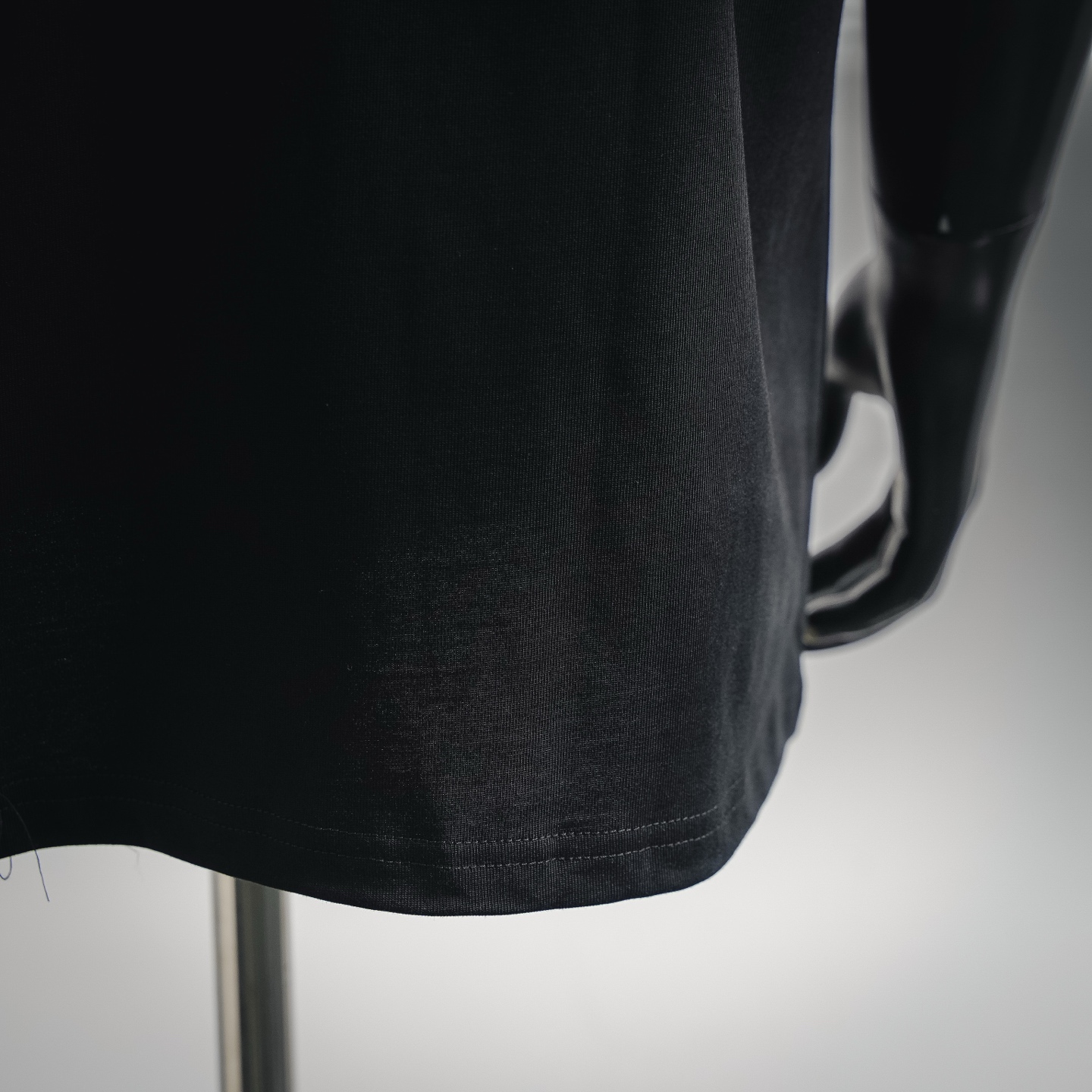 Chrome embroidered t-shirt