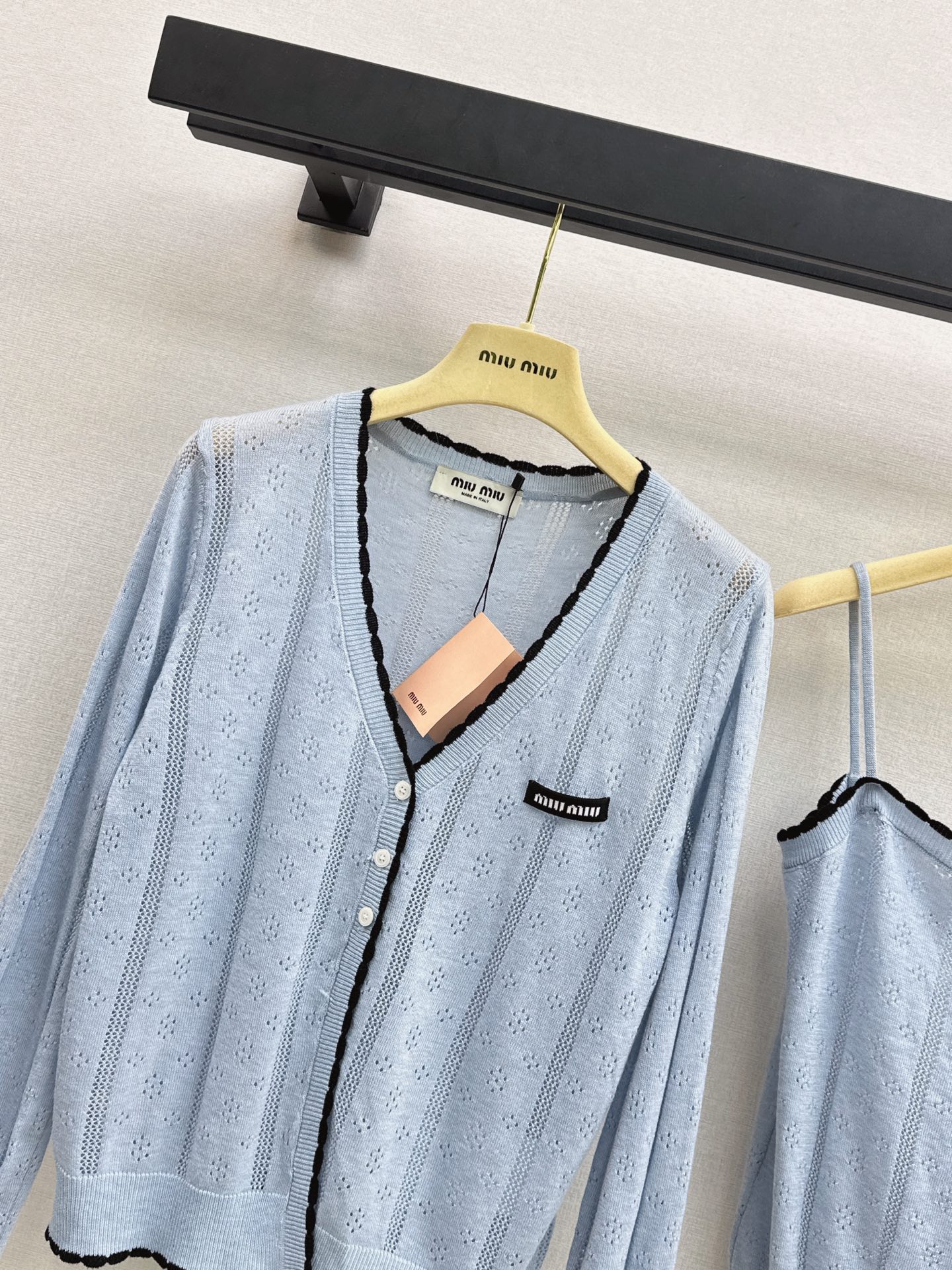 Miu 26fw lace-tirm knit camisole cardigan sets