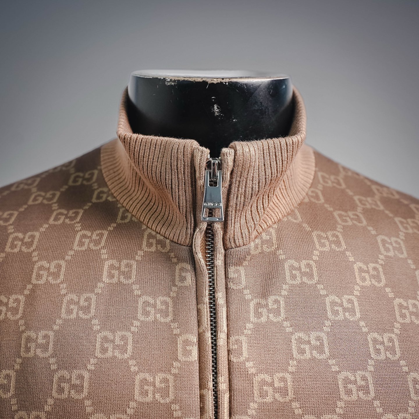 Guc all-over jacquard knit jacket