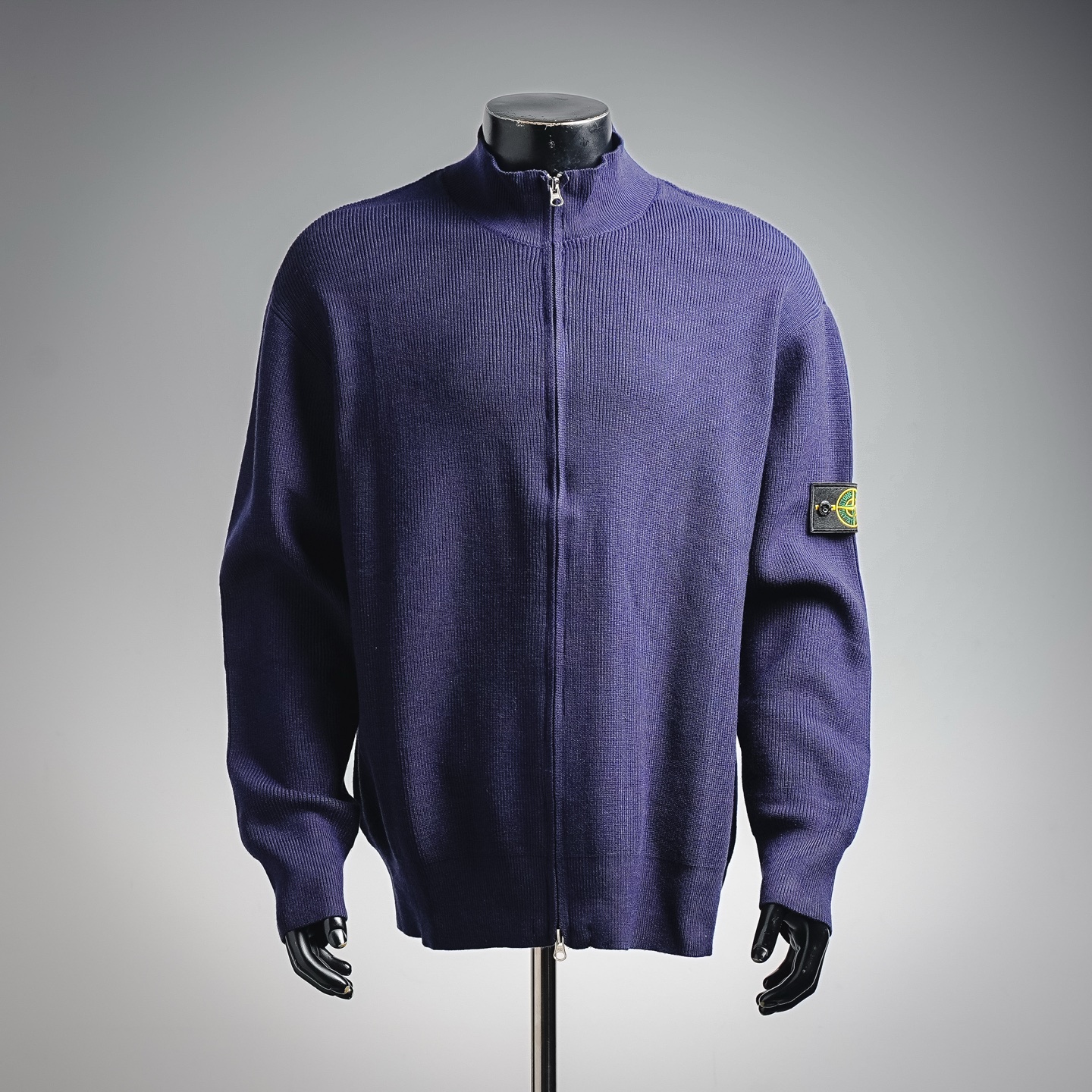 Stone zip-up sweater coat