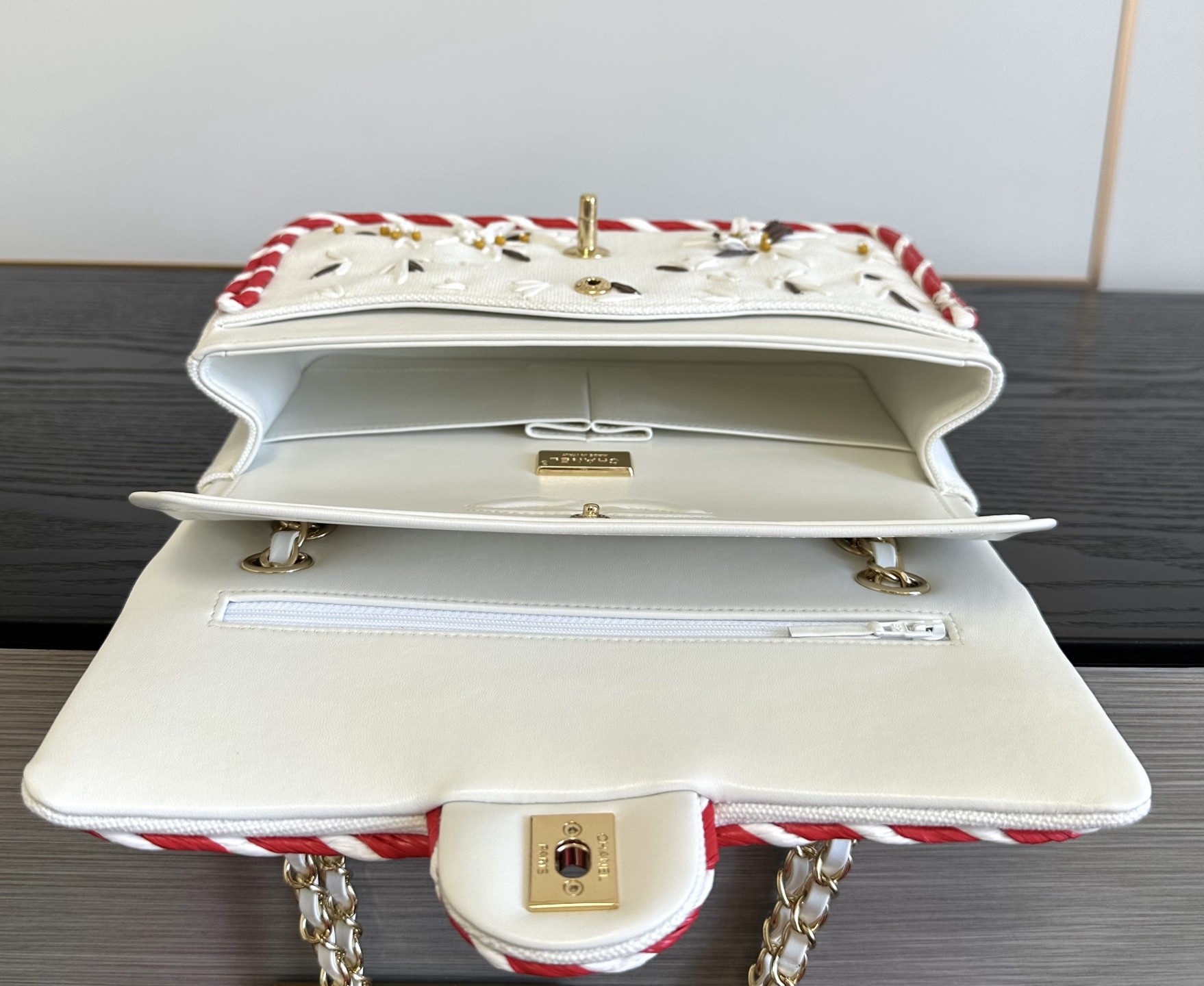 Chan 26K CF2.55 Embroidered Bag