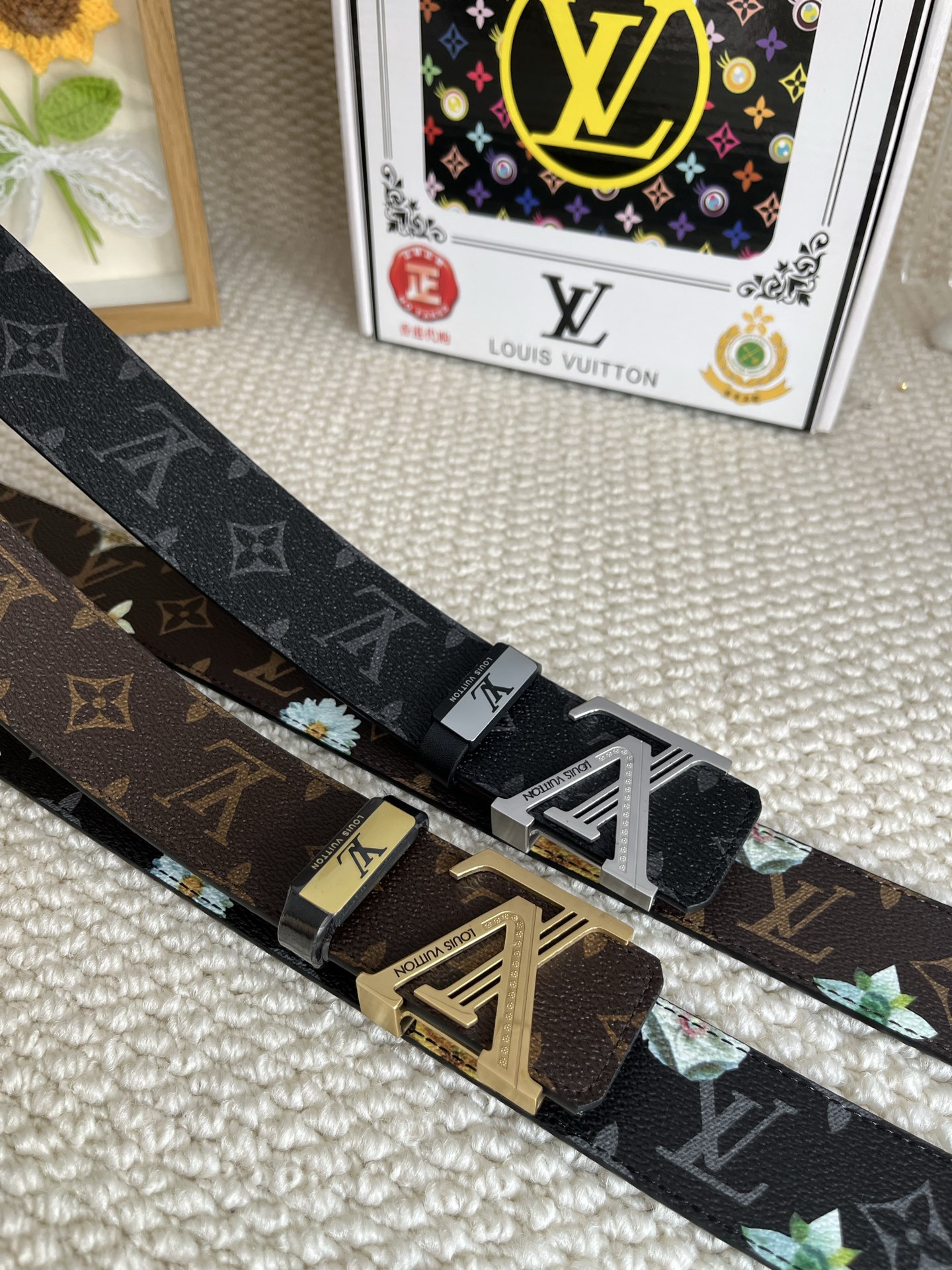 Louis cowhide belt