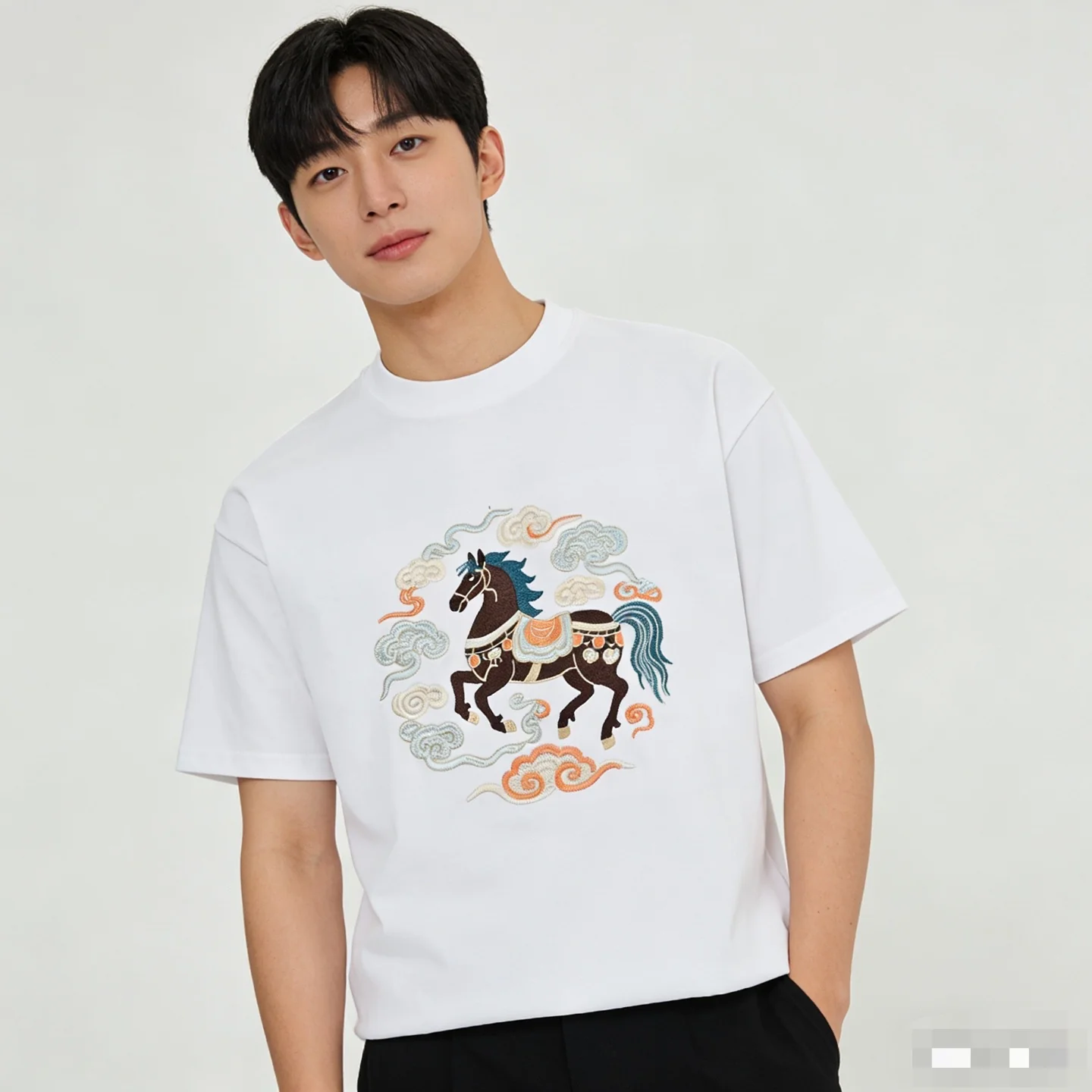 CD embroidered t-shirt