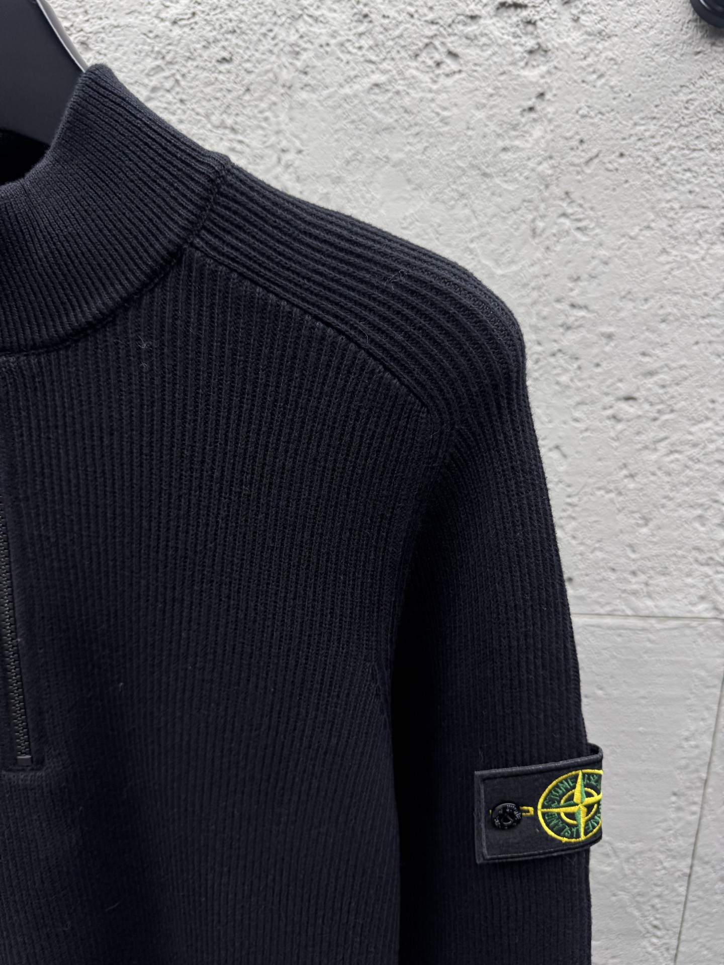 Stone logo badge sweater