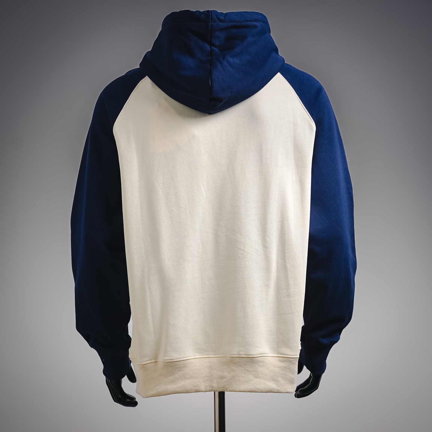 Ami raglan cozy hoodie