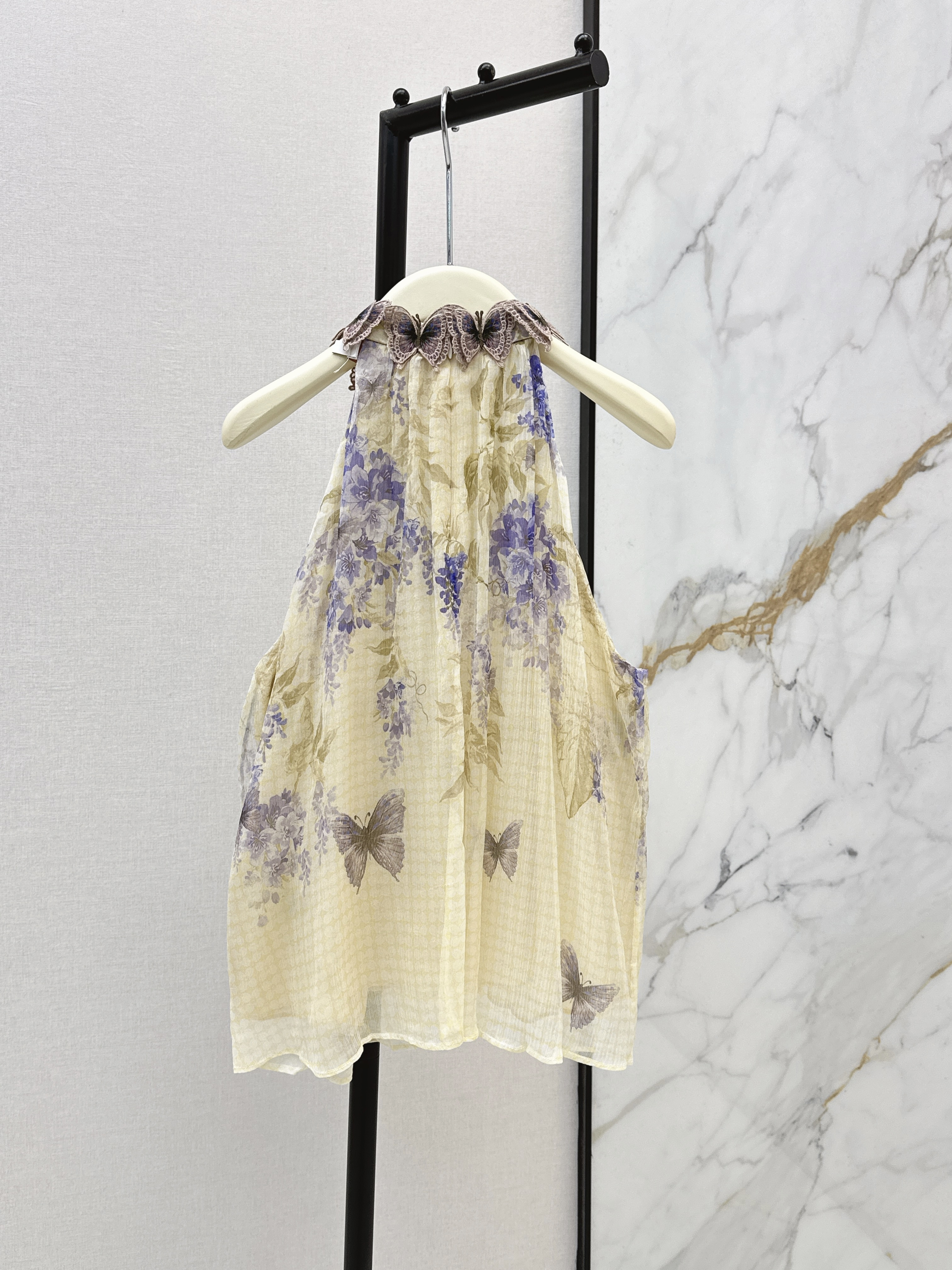 Zimm 26ss sleeveless print top