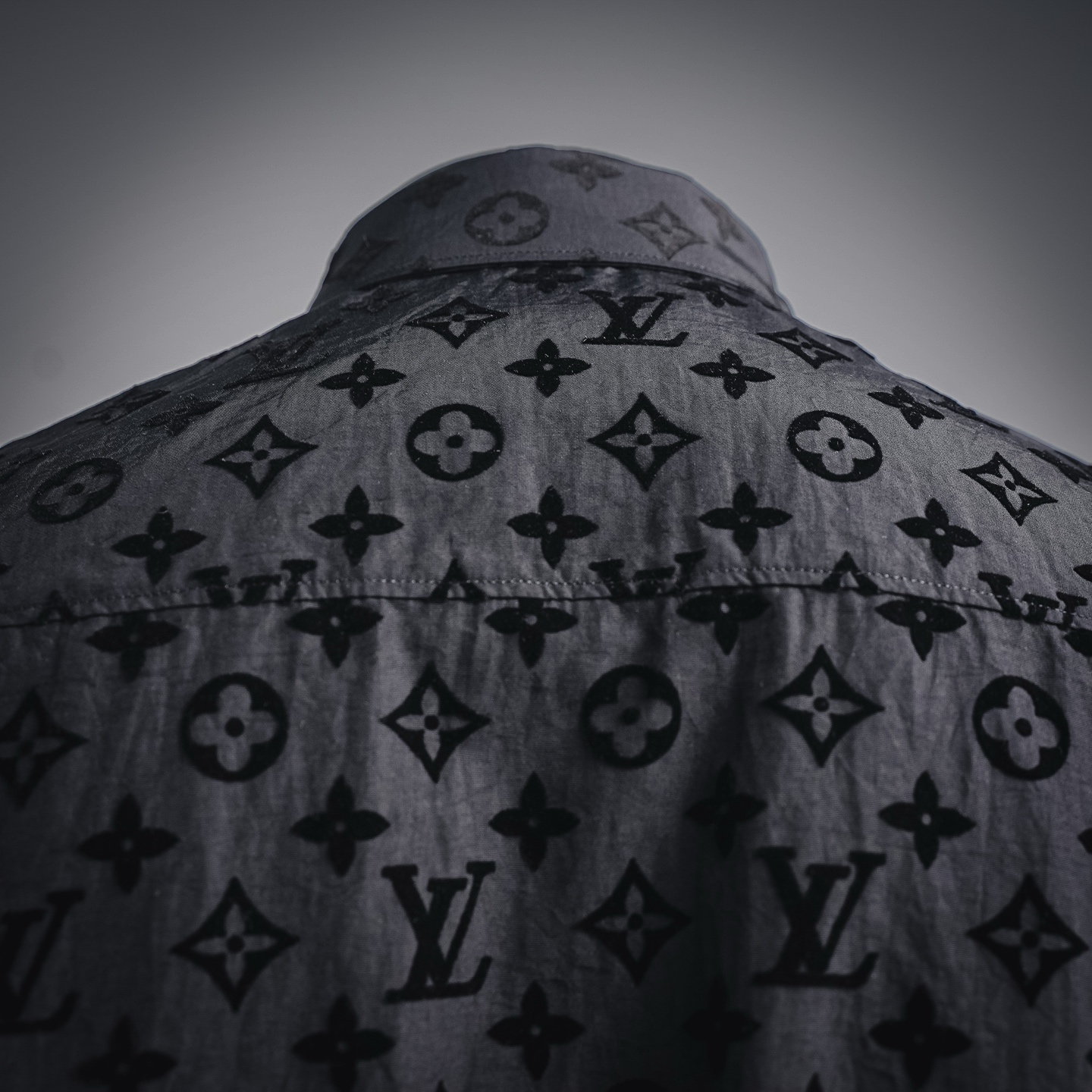 Louis all-over shirts