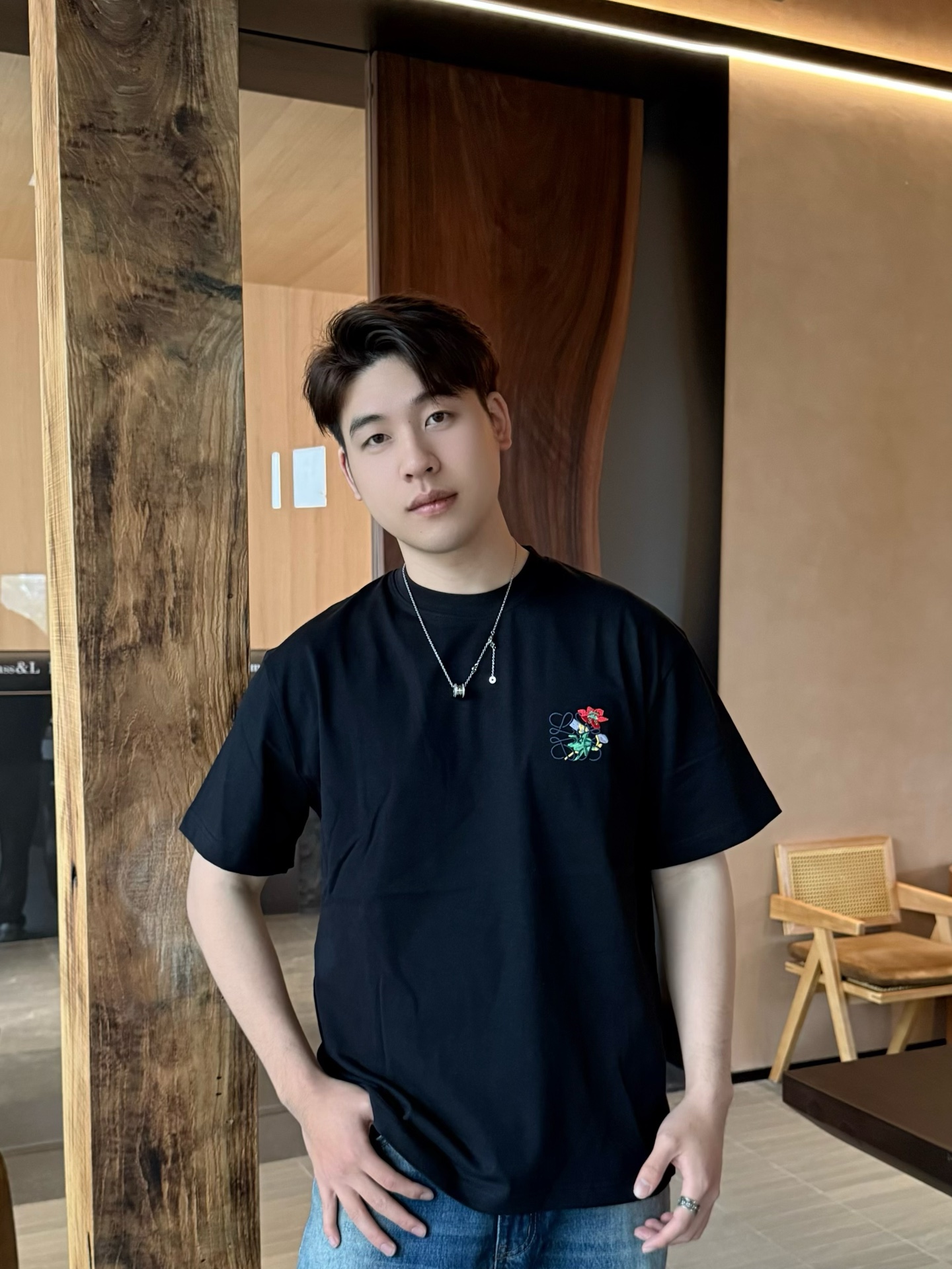 Loe embroidered t-shirt