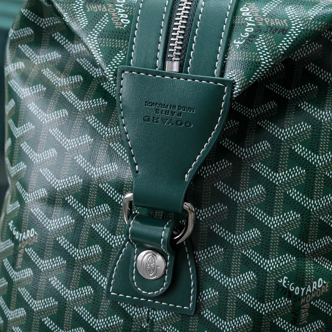 Goya travel bag