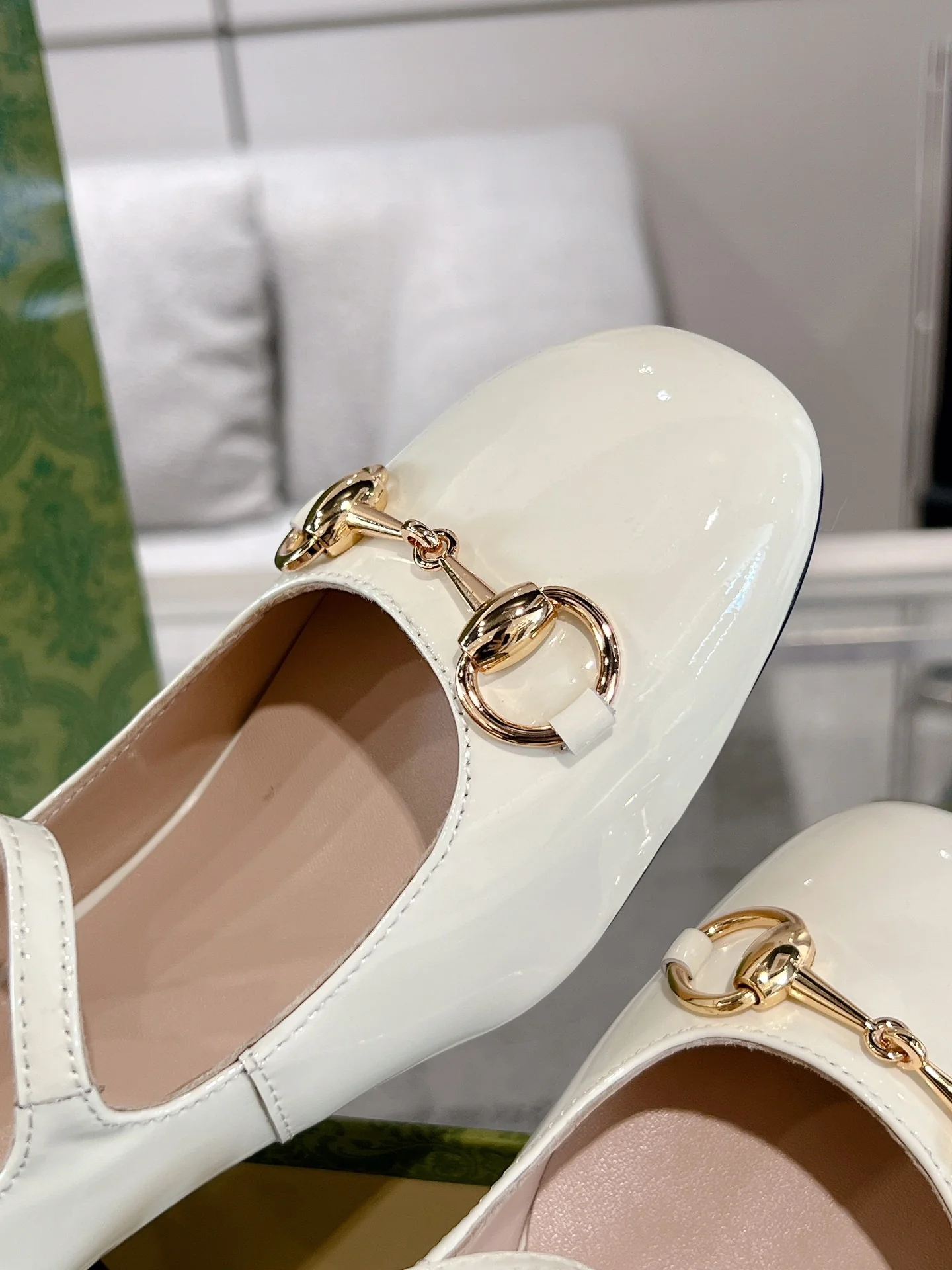 Gucc 26ss chunky heel