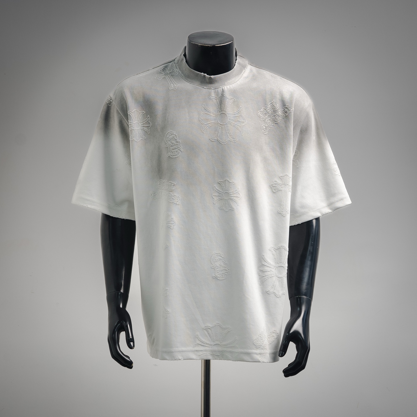 Chrome embossed cross washed t-shirt