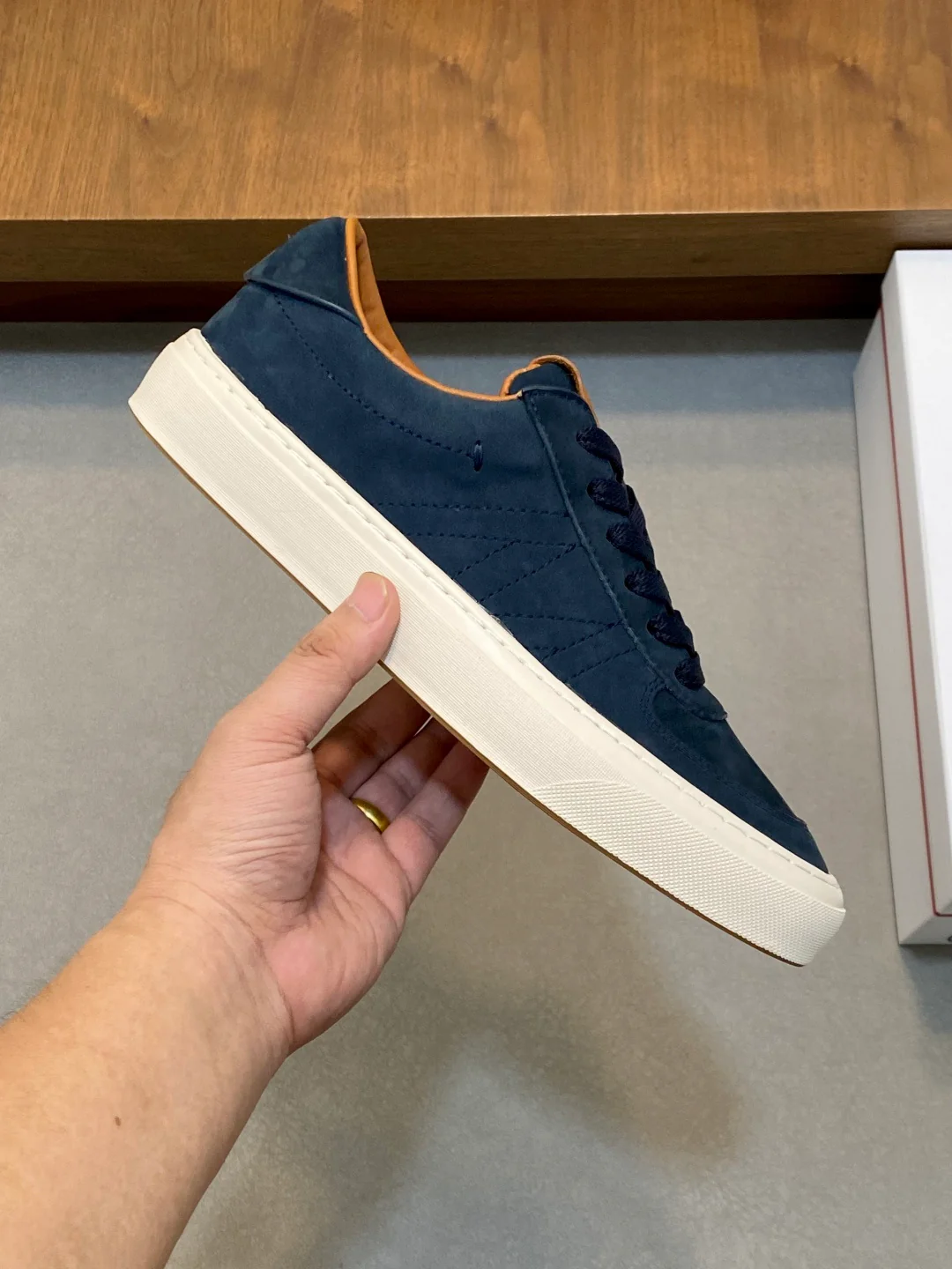 Mon retro sneakers