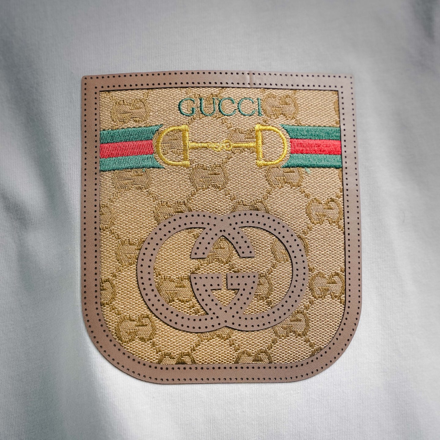 Guc pocket patch t-shirt