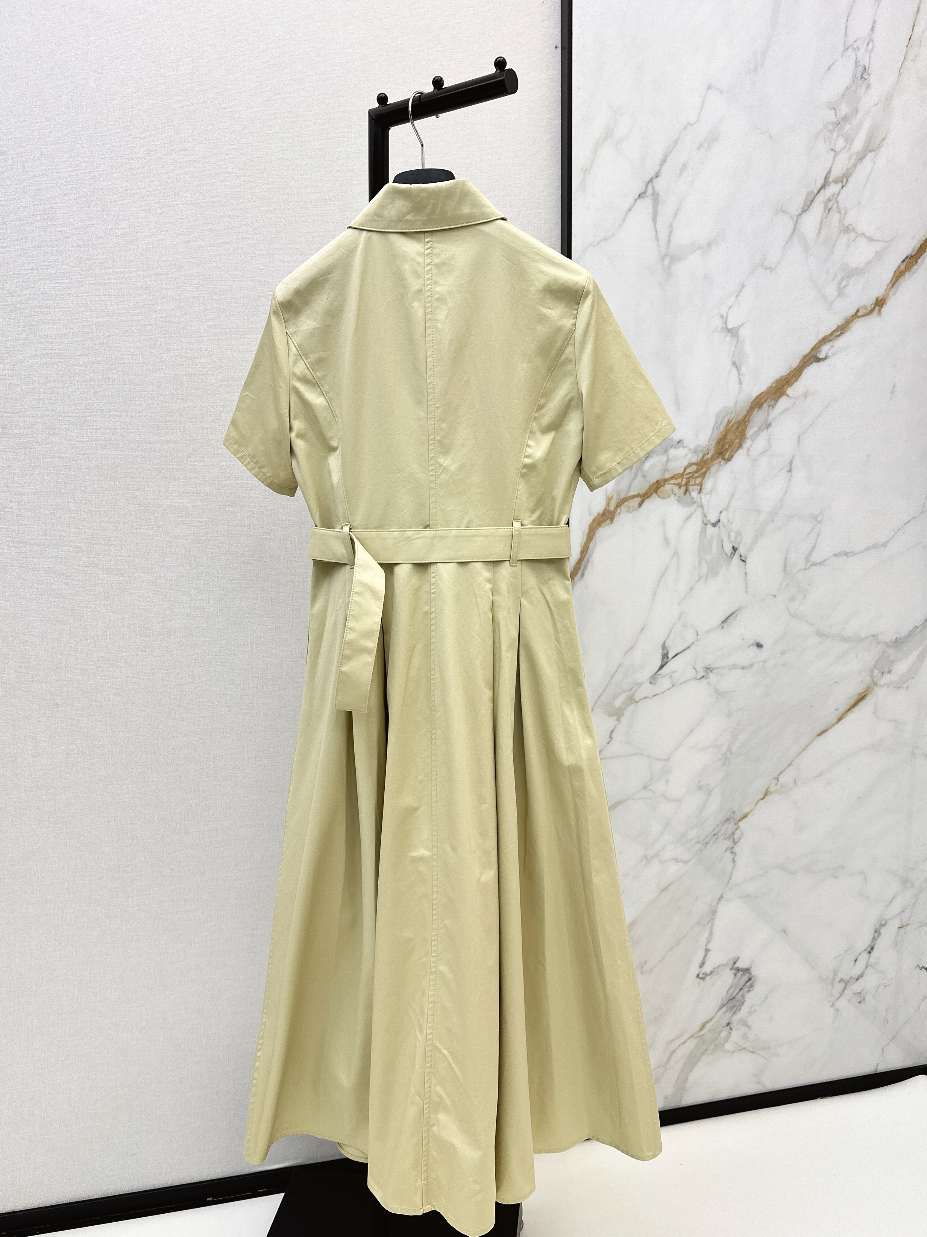 CD 26ss belted dress