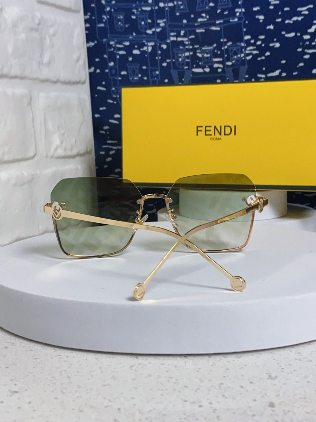 Fend sunglasses