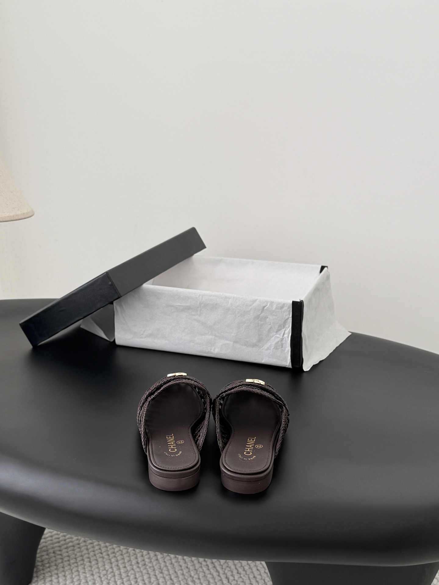 Chan 26ss woven slippers