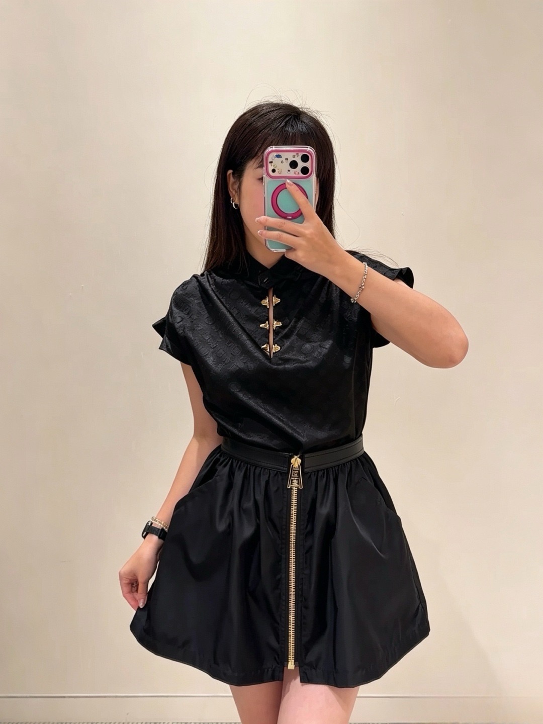Loui 26fw sleeveless jacquard shirt