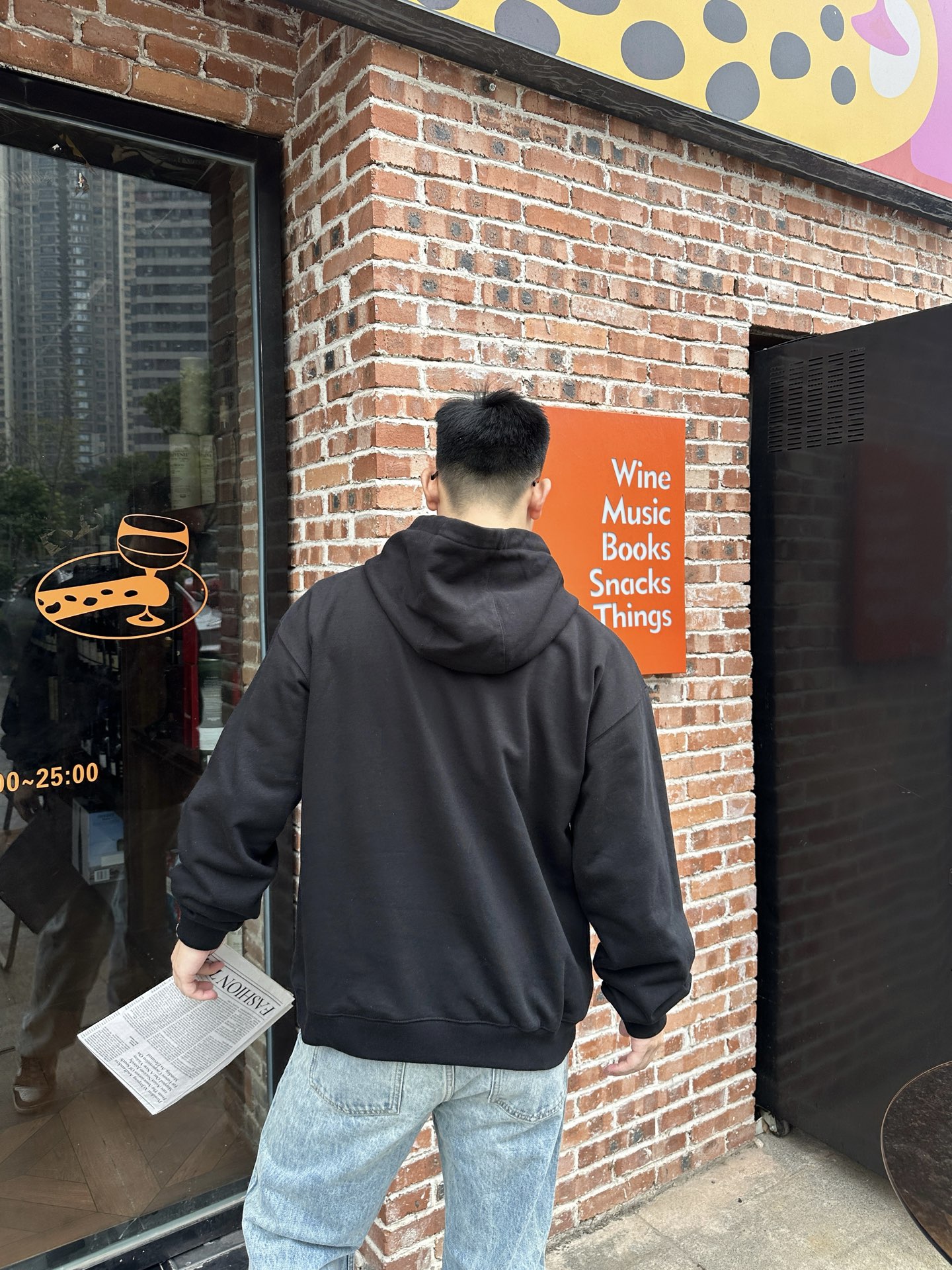 Versa essential hoodie