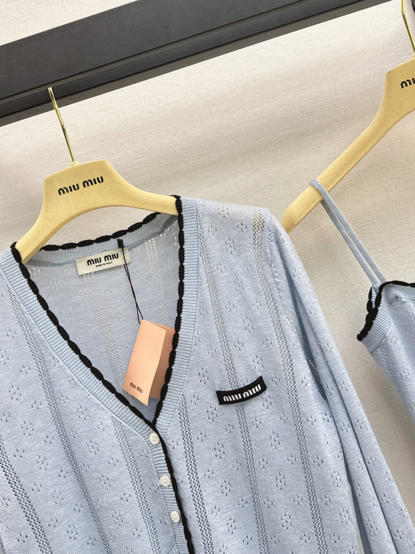 Miu 26fw lace-tirm knit camisole cardigan sets