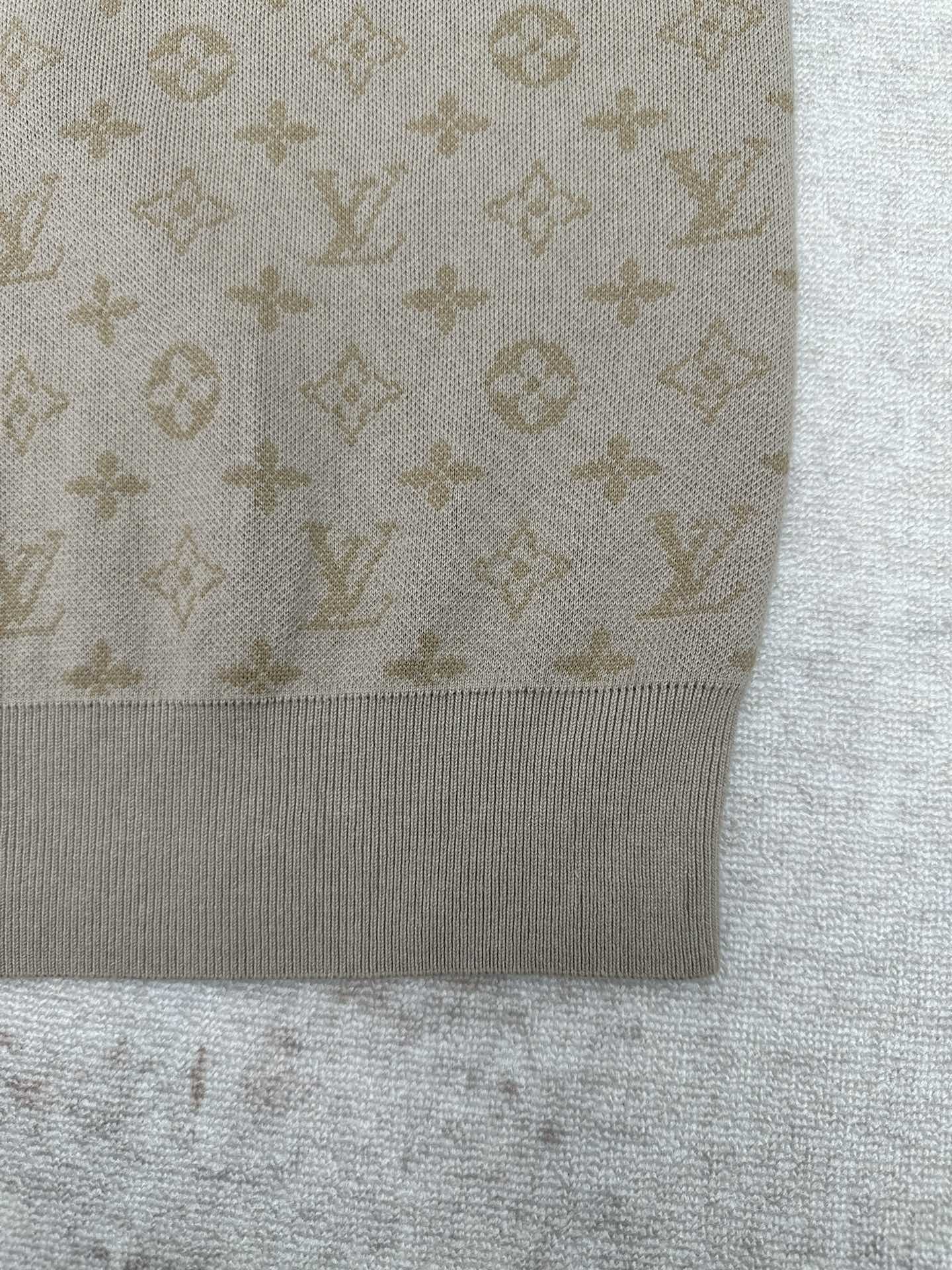 Loui sweater