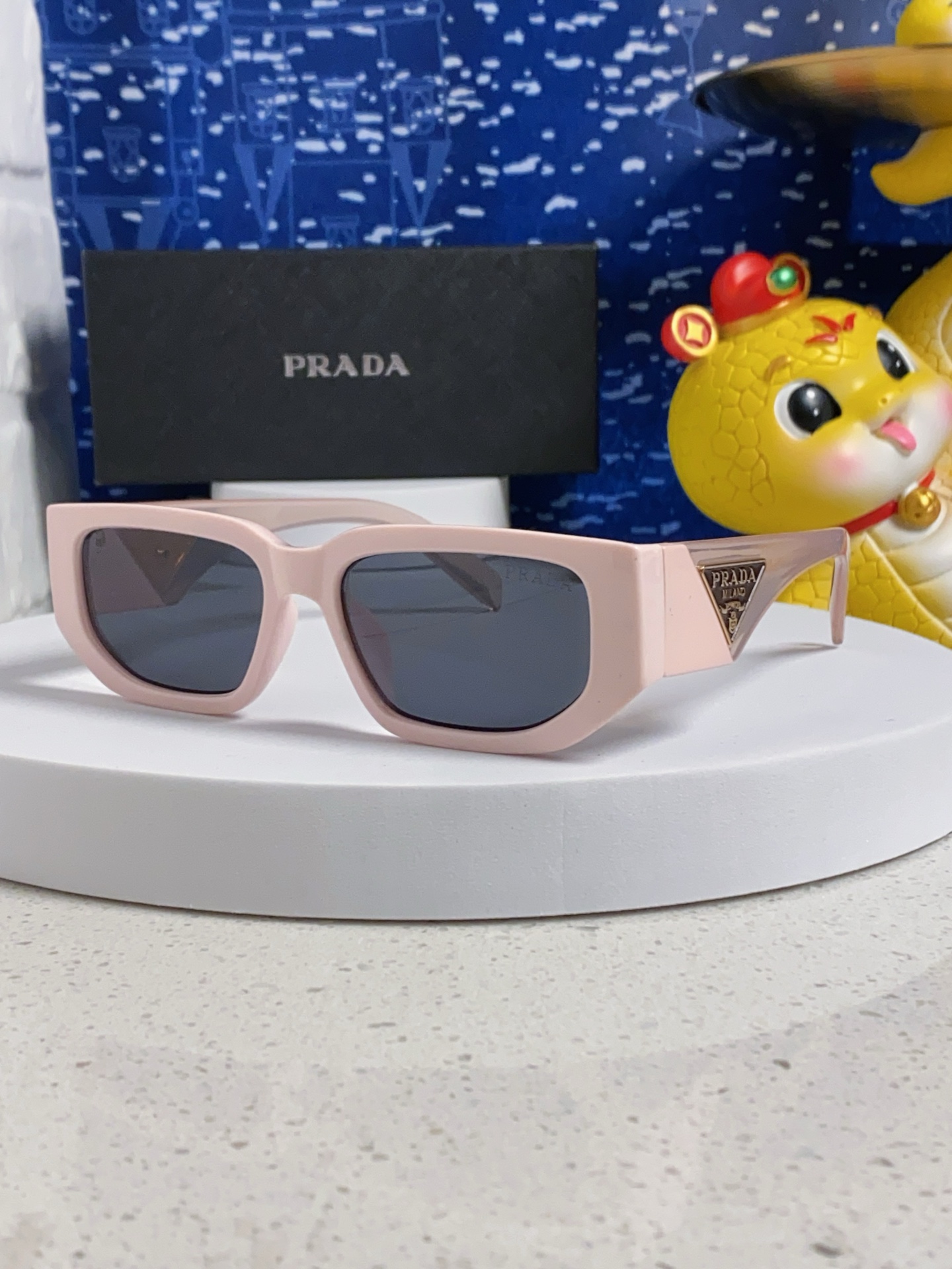 Pra sunglasses