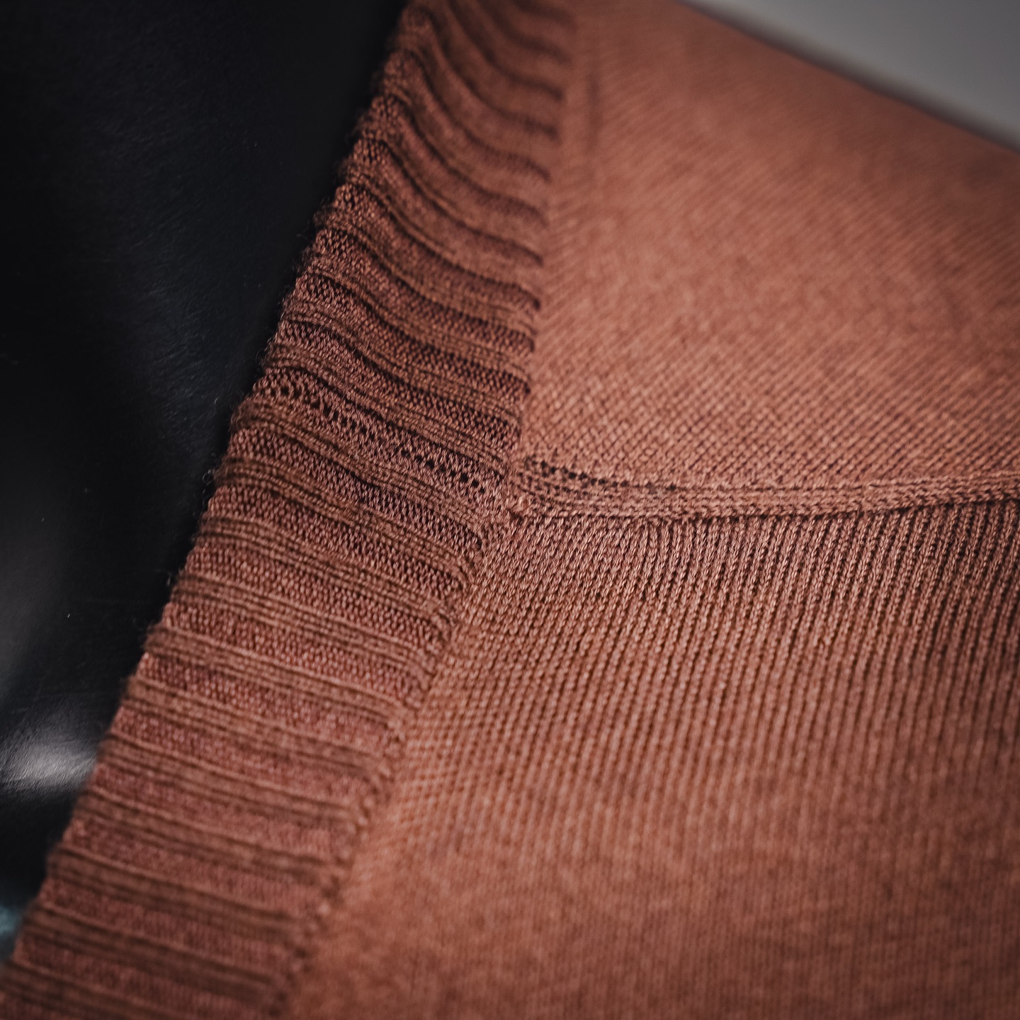 Thom casual sweater
