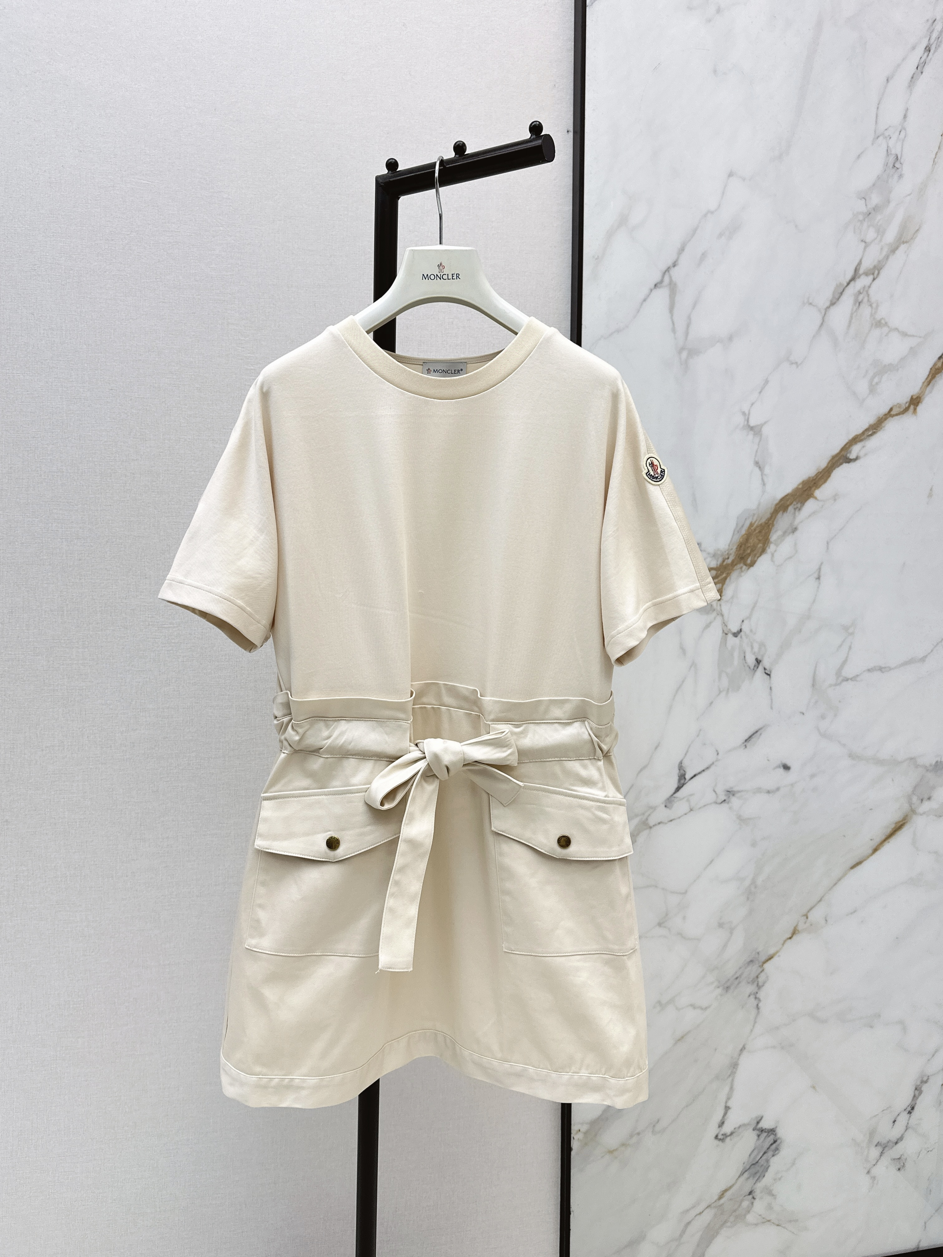 Monc 26ss drastring dress