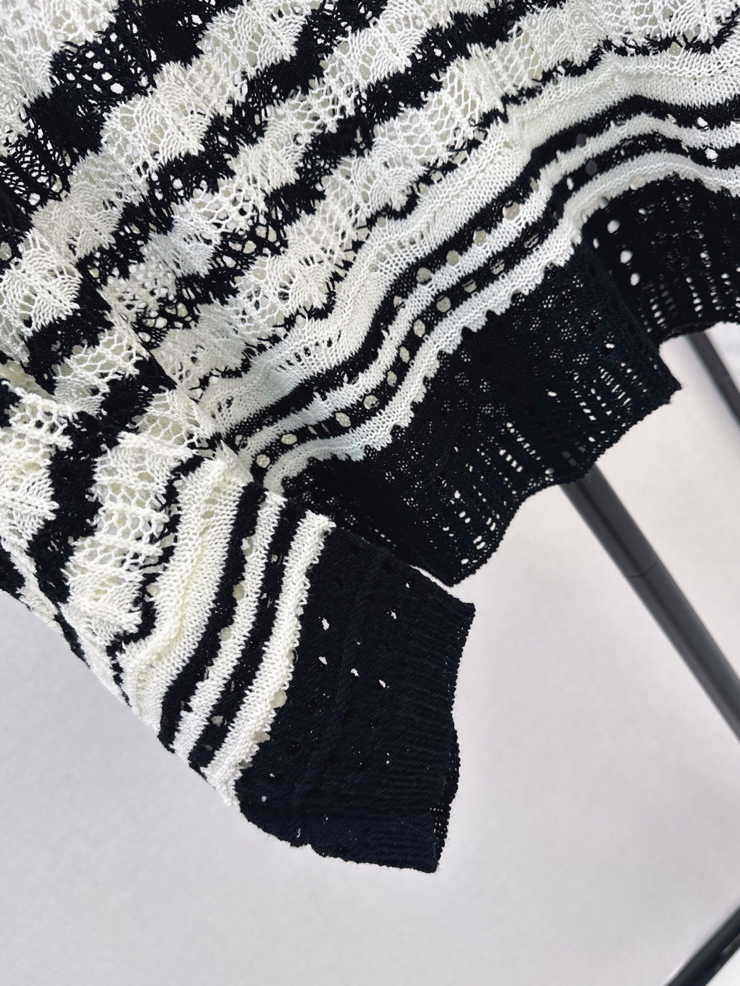 Chan 26fw stripe sweater