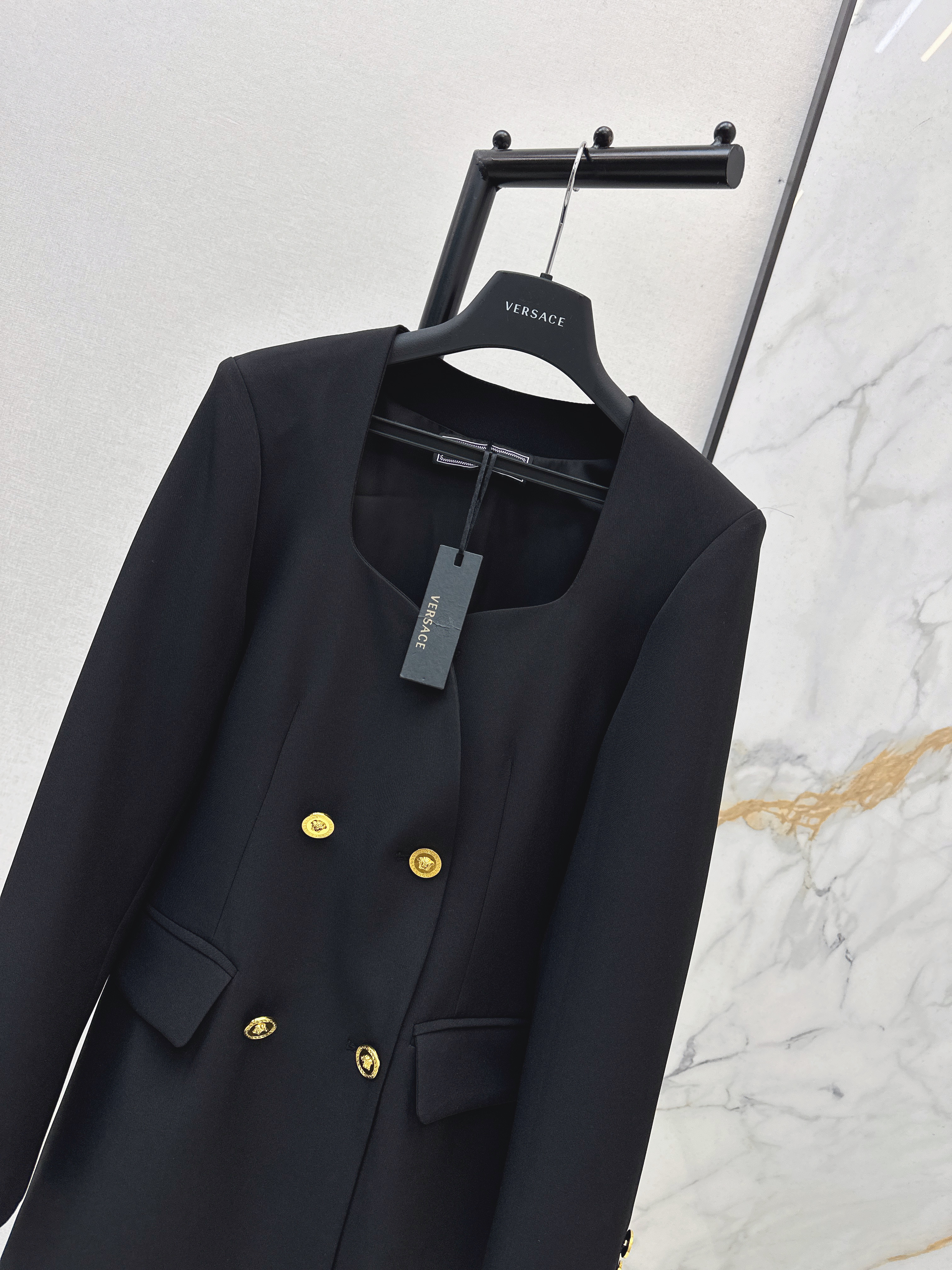 Ver 26ss button dress