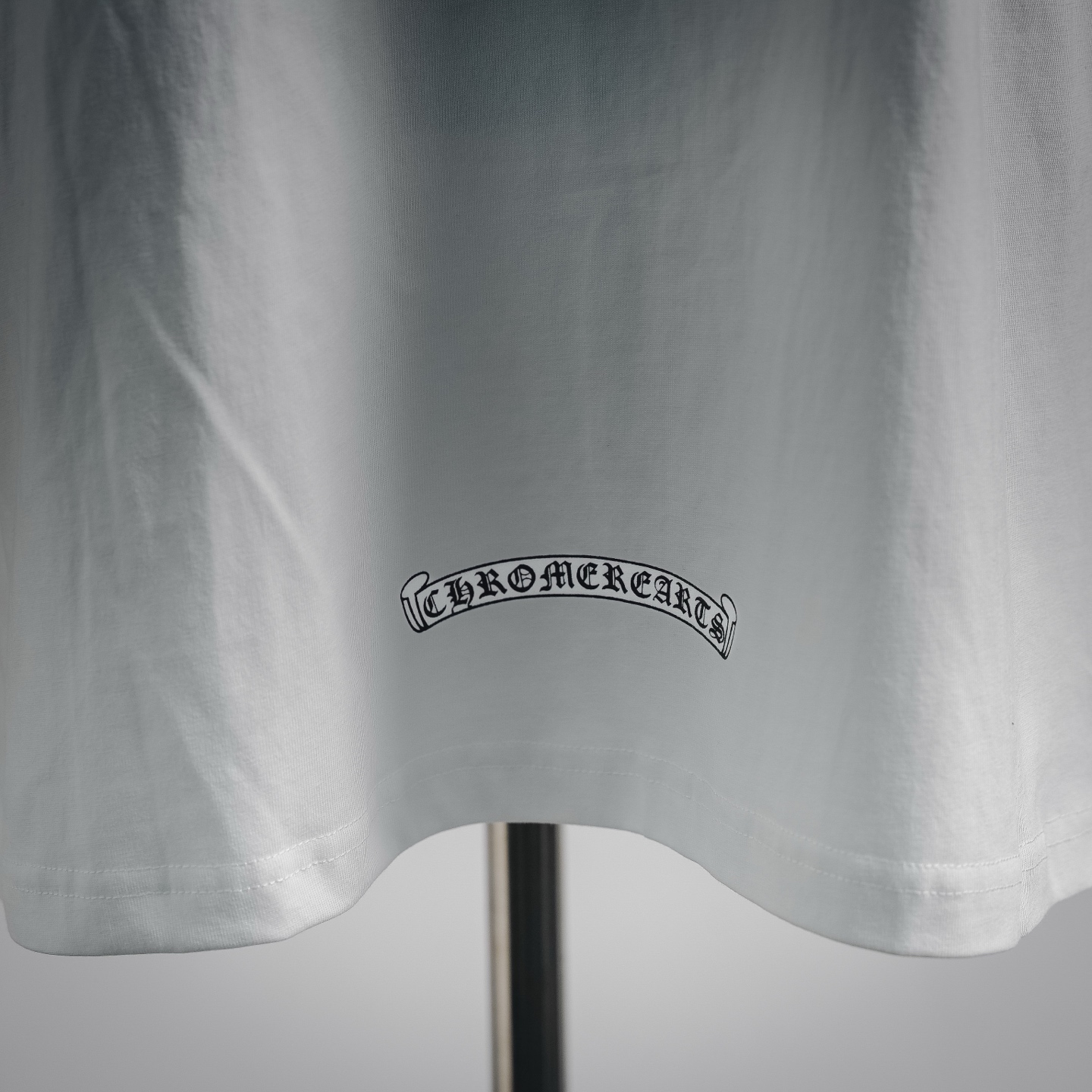 Chrome cross-pint t-shirt