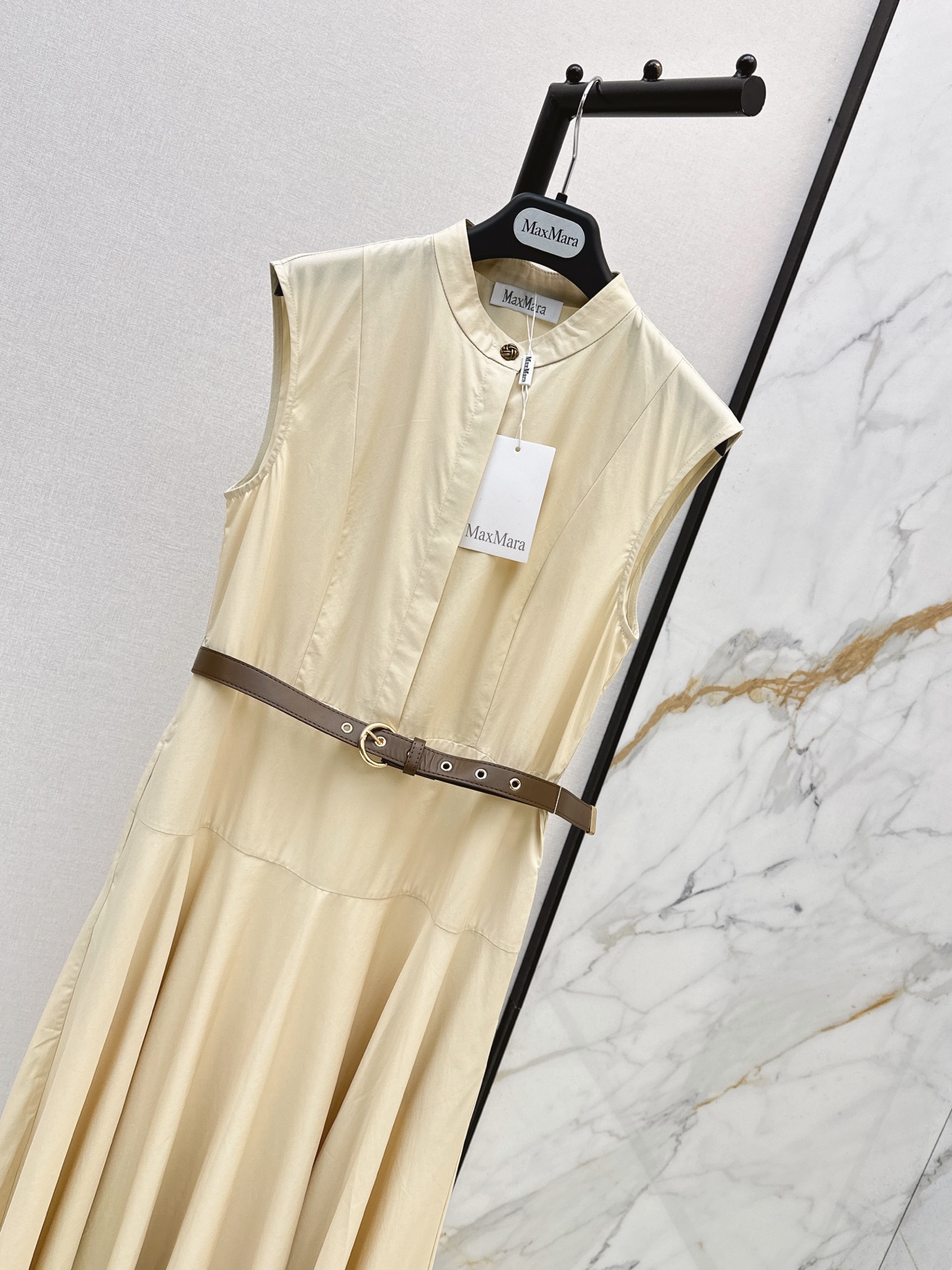 Max 26ss sleeveless dress