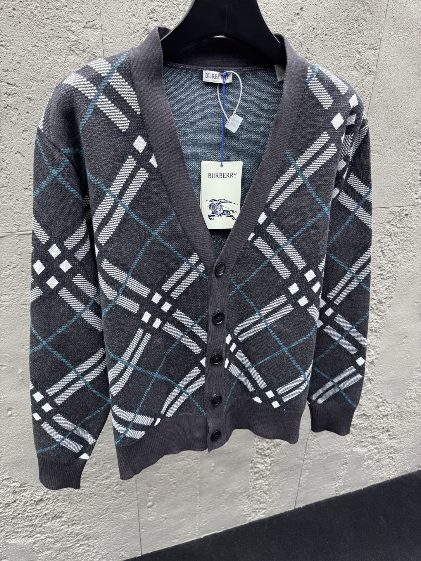 Bur jacquard cardigan