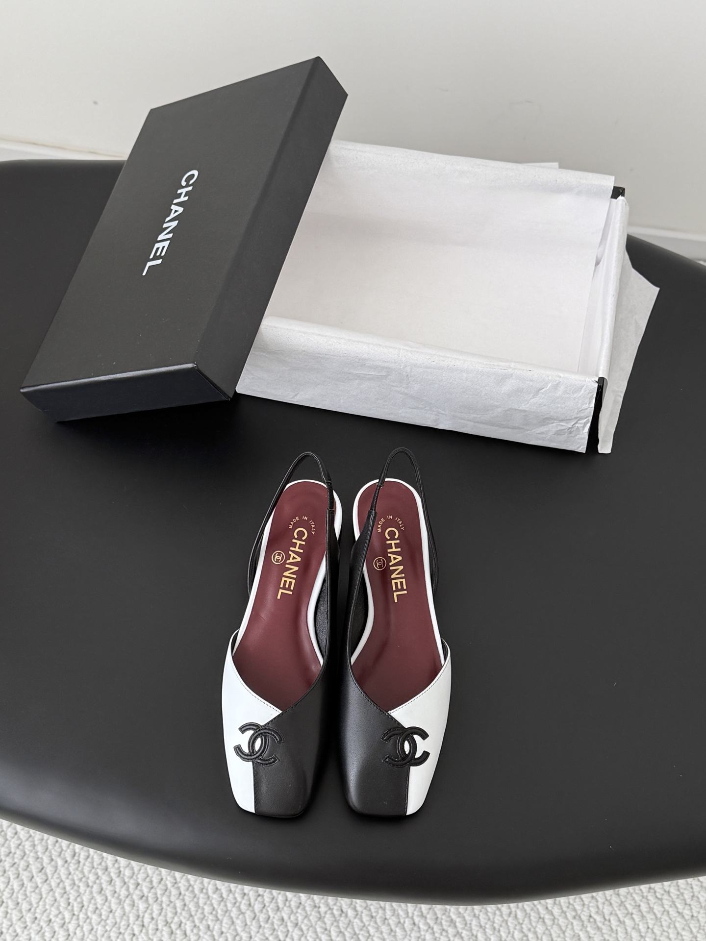Chan 26K flats