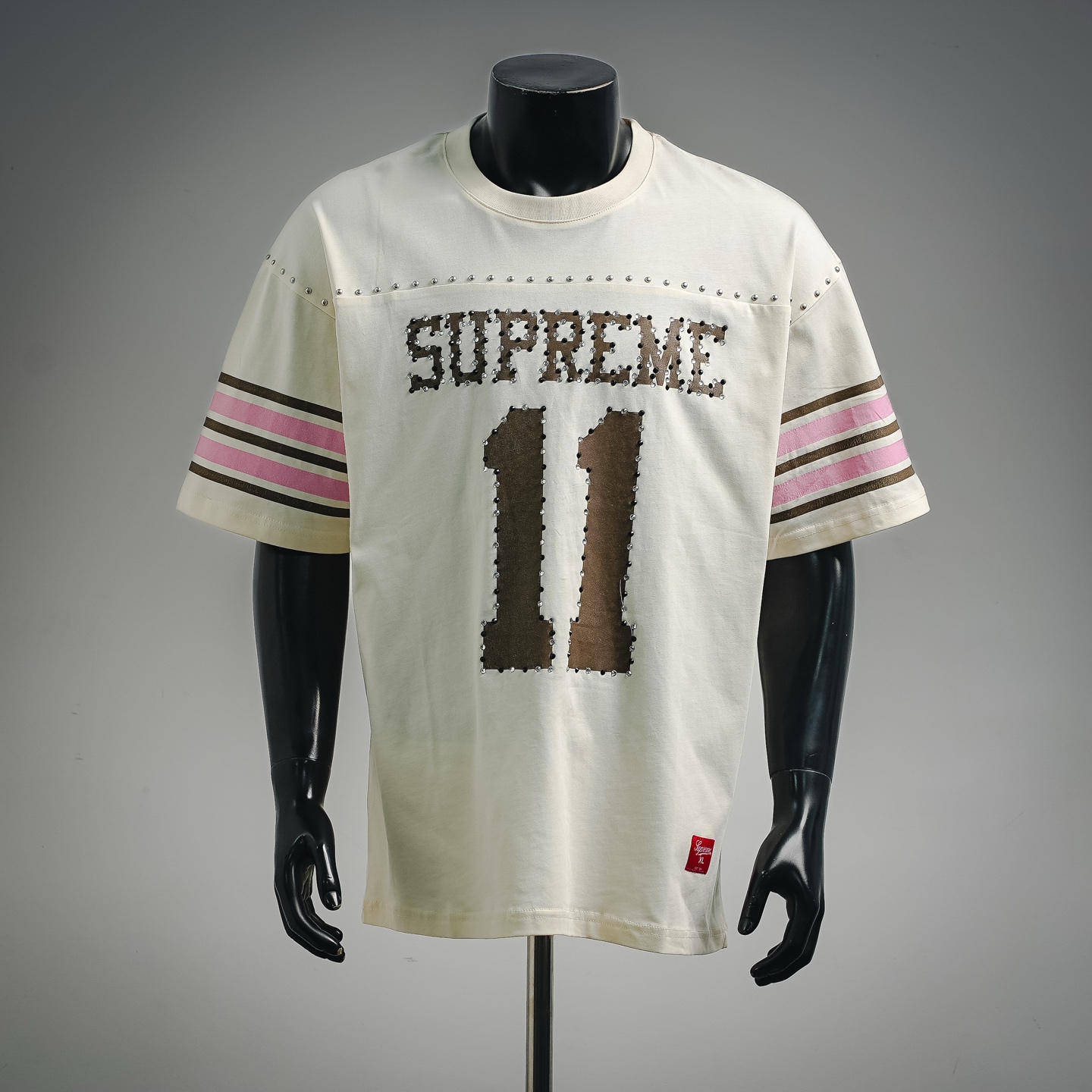 Supre number decal t-shirt