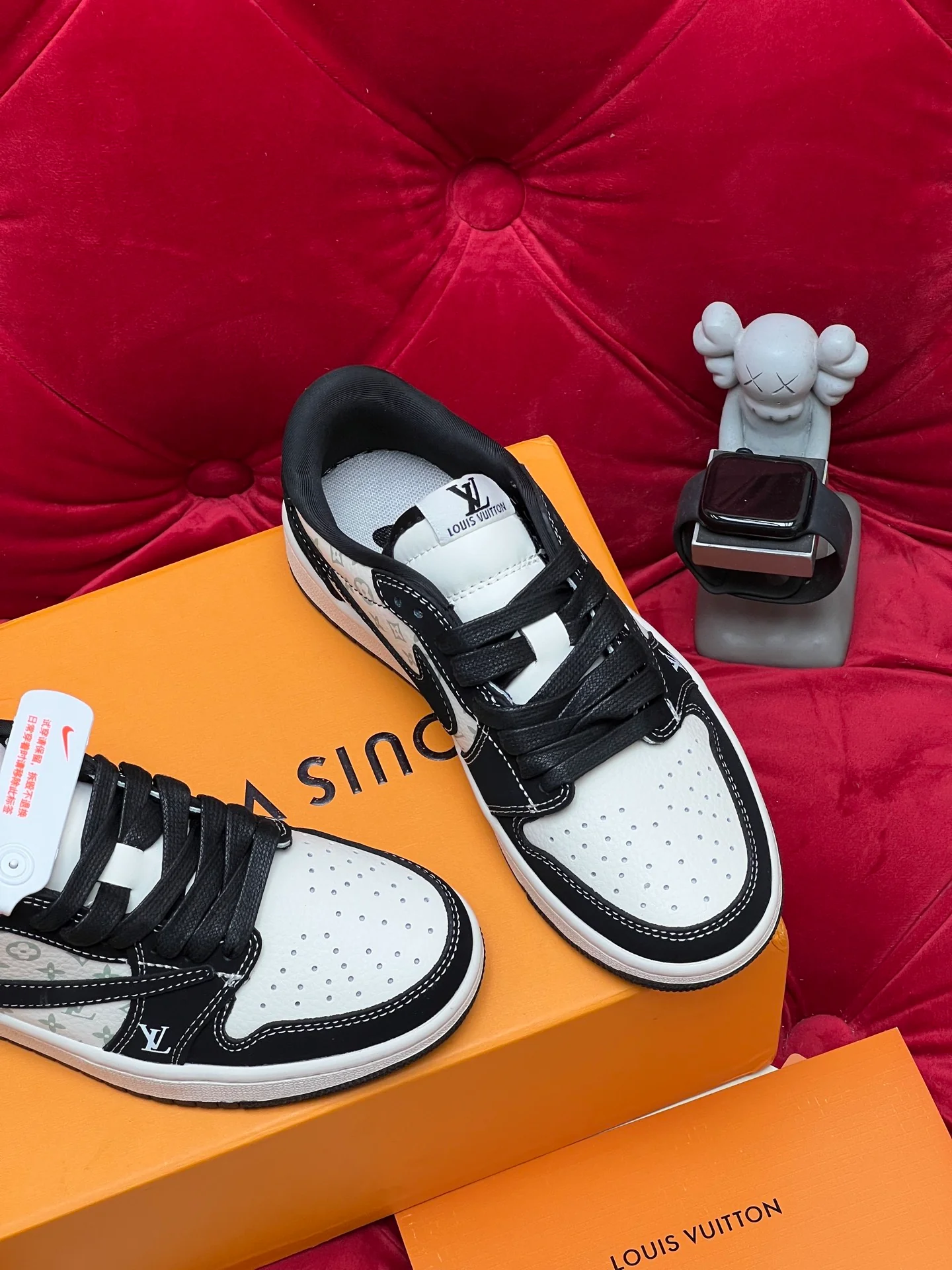 Louis retro low-top sneakers