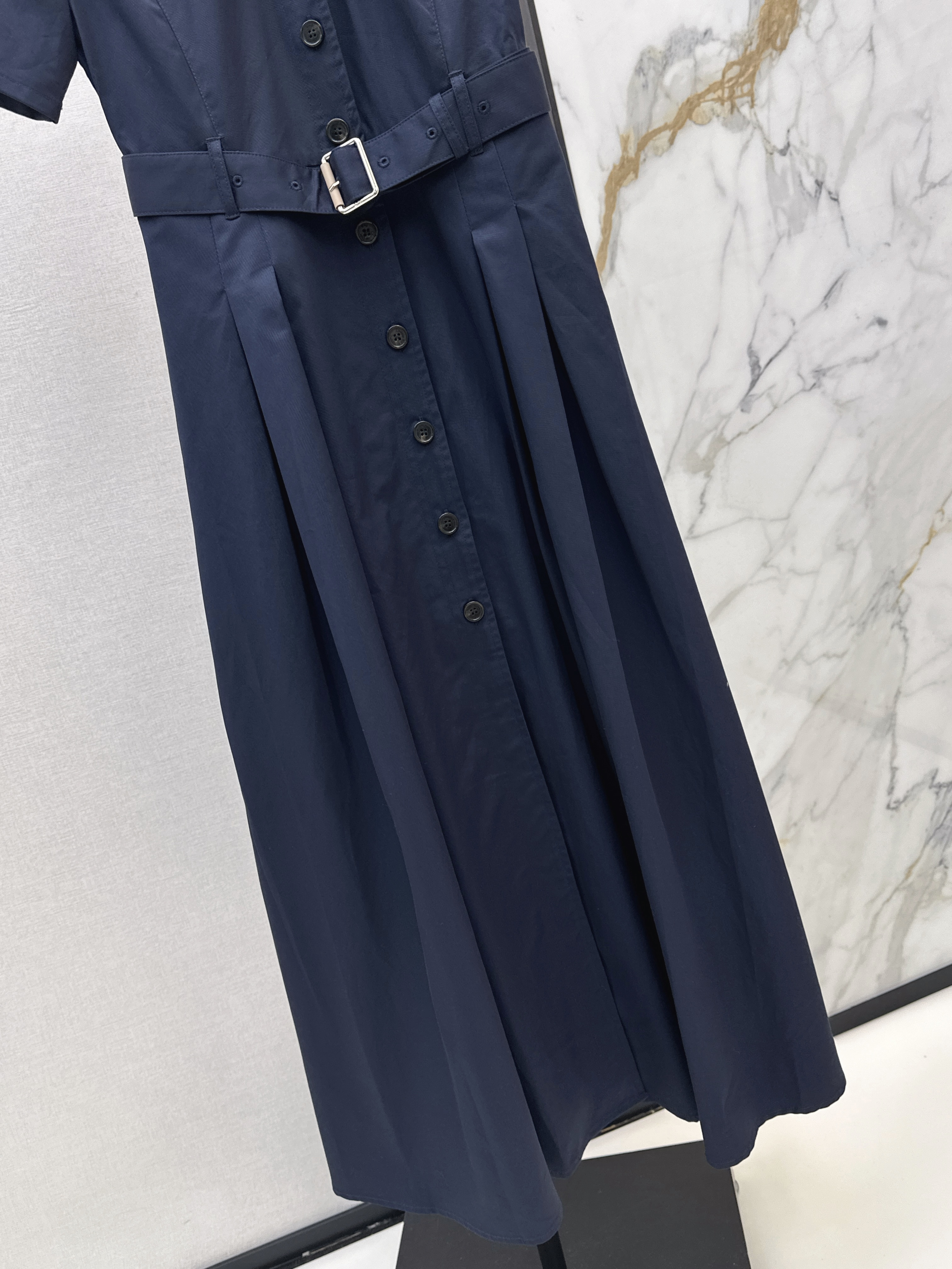 CD 26ss belted dress
