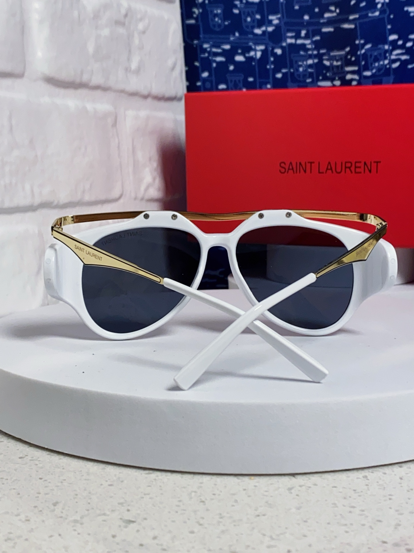 Saint sunglasses