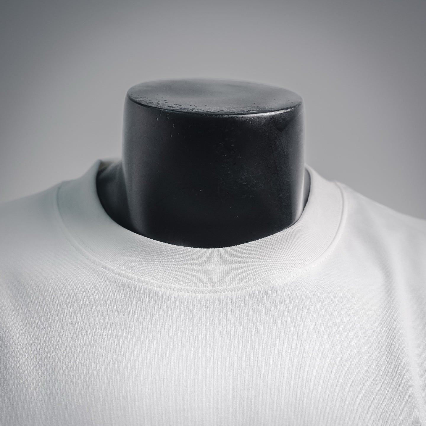 Bur embroidered t-shirt