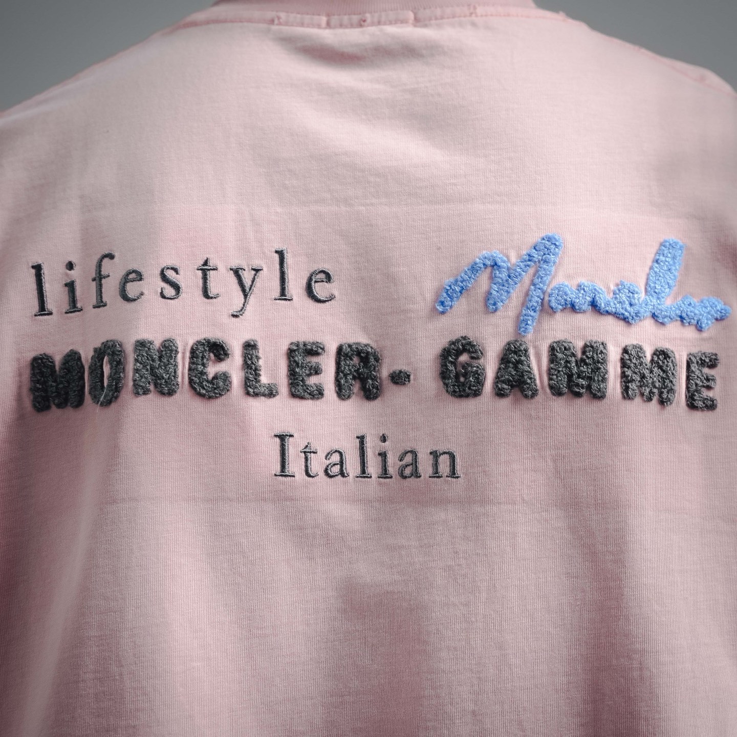 Mon gradient embroidered t-shirt