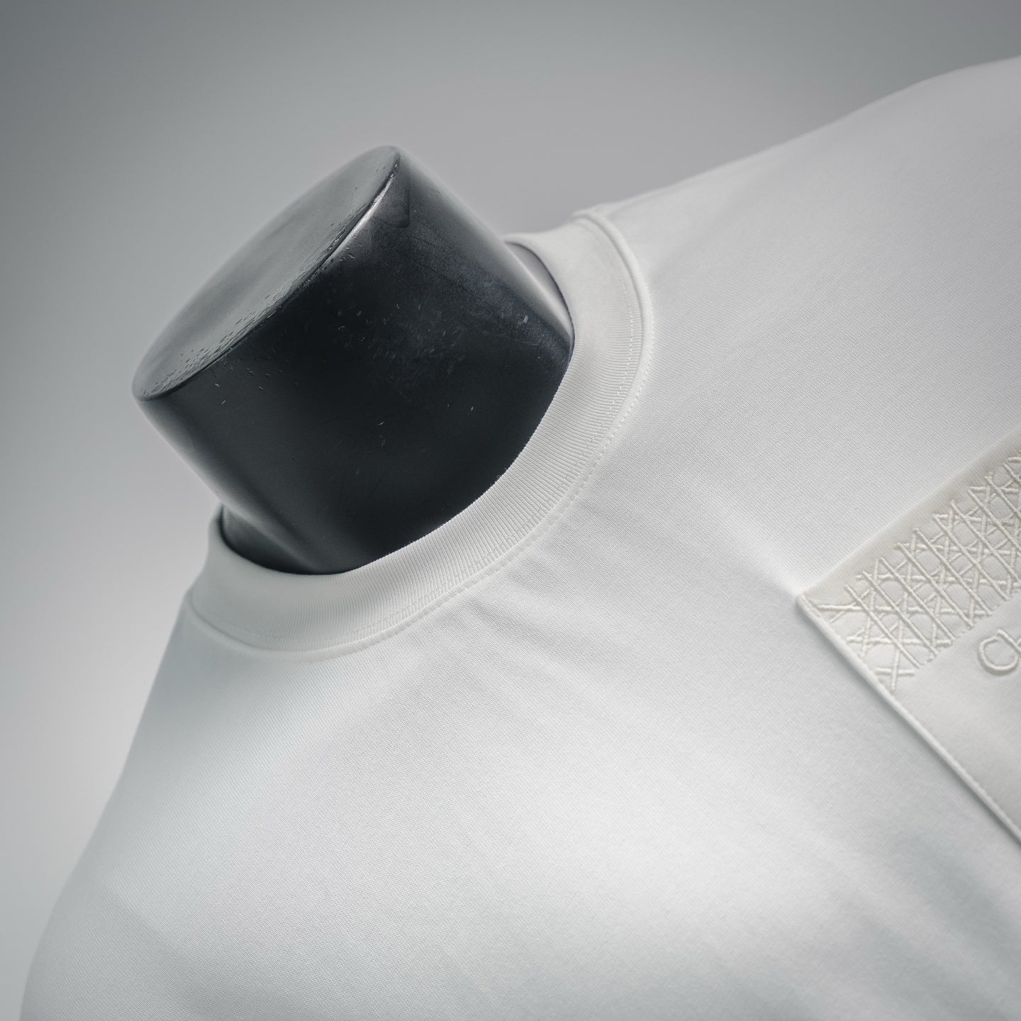 CD embroidered pocket t-shirt
