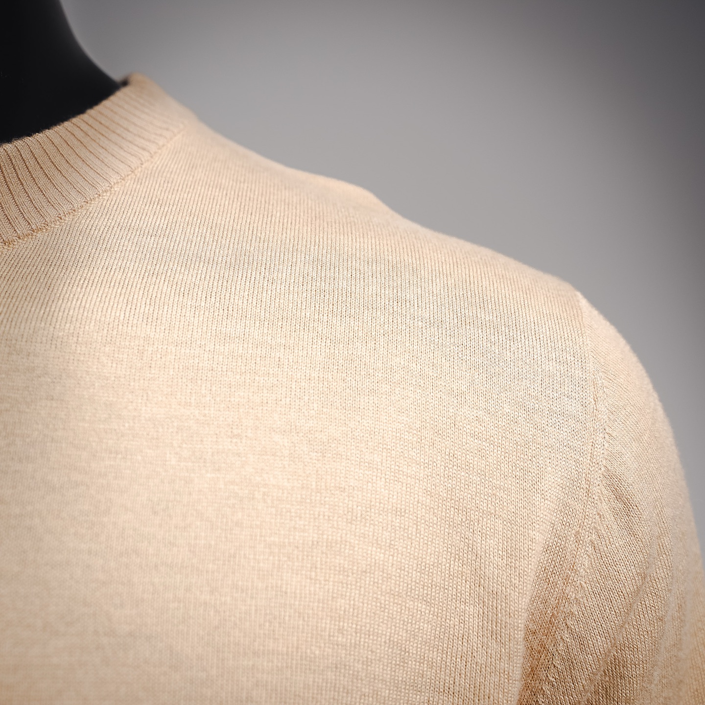 Thom casual sweater