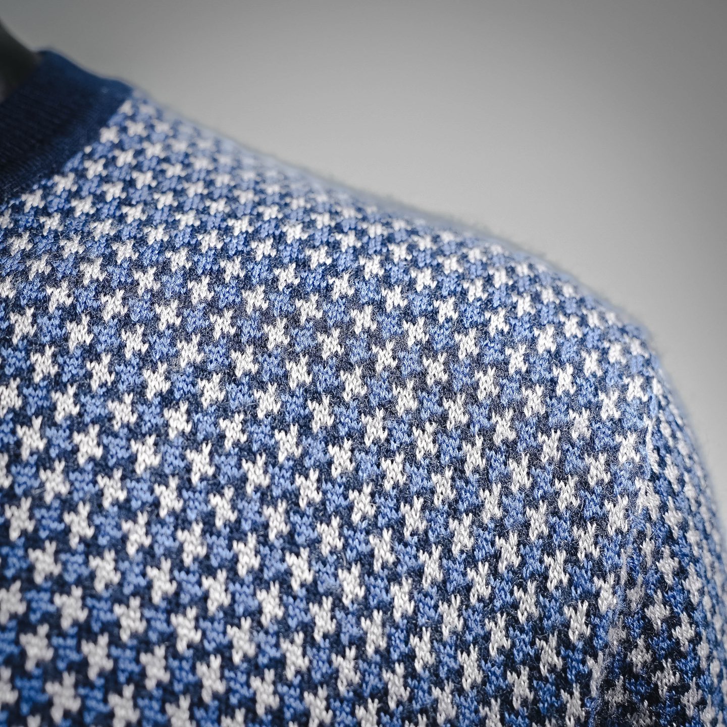 CD jacquard embroidered t-shirt