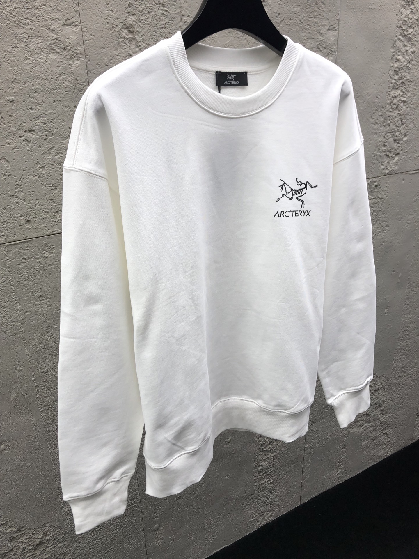 Arcter printed sweatshirt