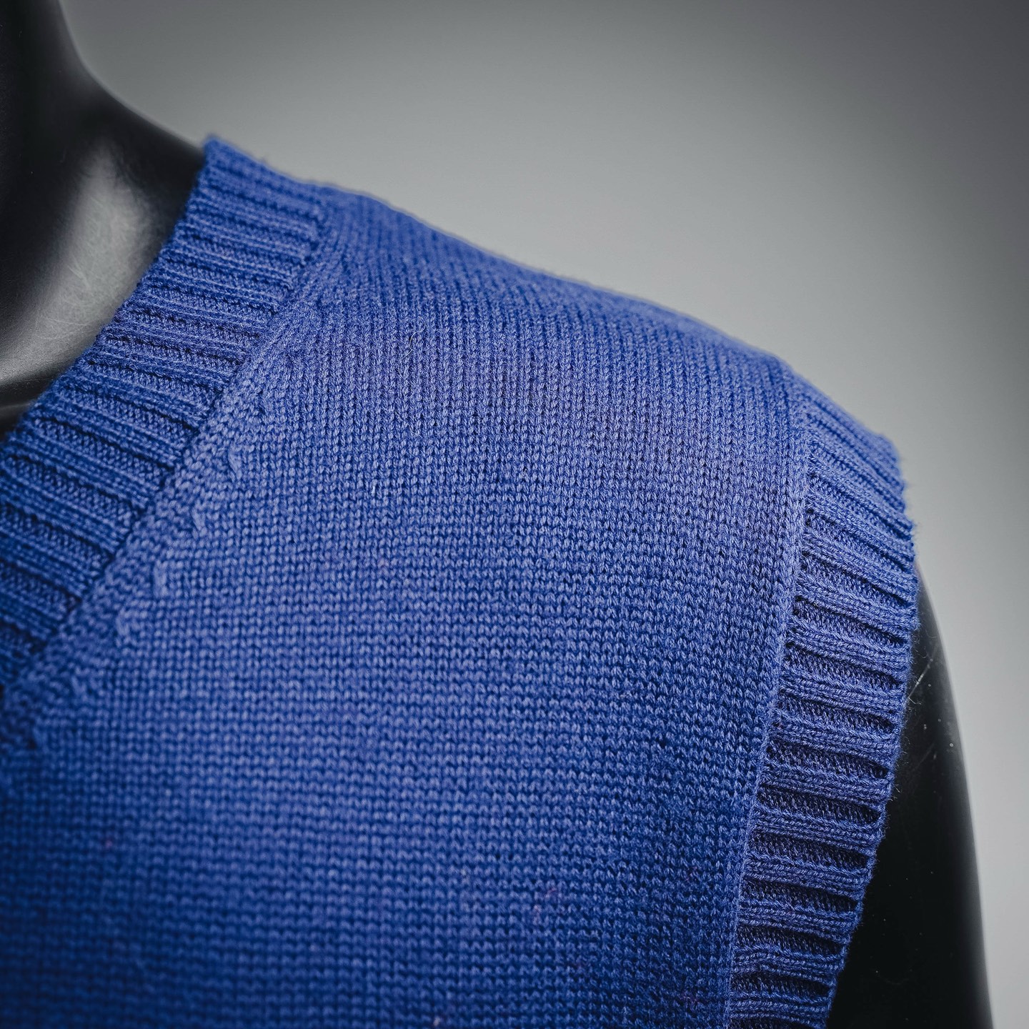 Ami cozy preppy vest