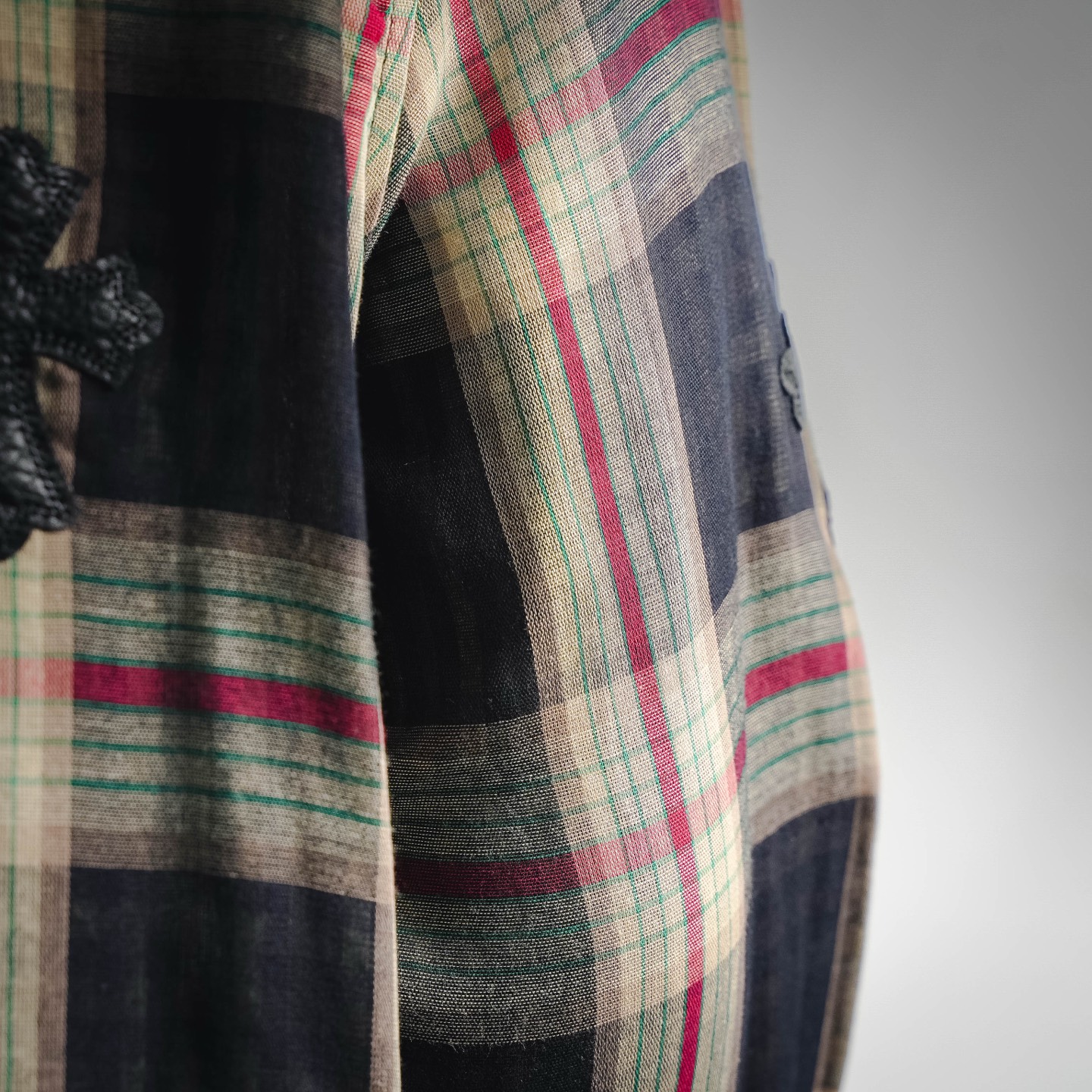 Chrome plaid long-sleeve shirts
