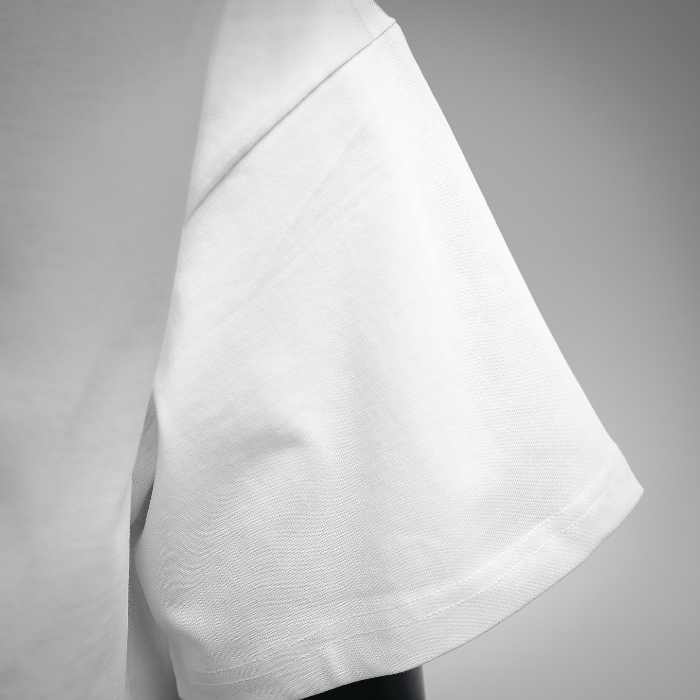 Balen emboosed letter t-shirt
